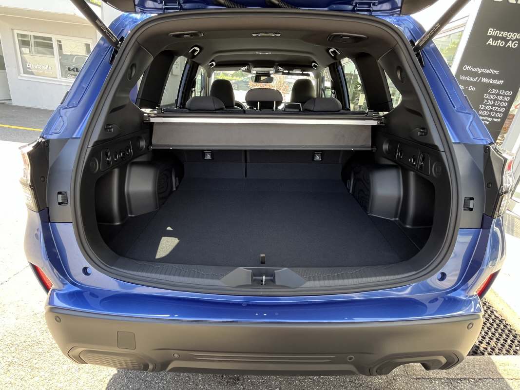 SUBARU Forester Station 2.0i e-Boxer Swiss Plus - 5