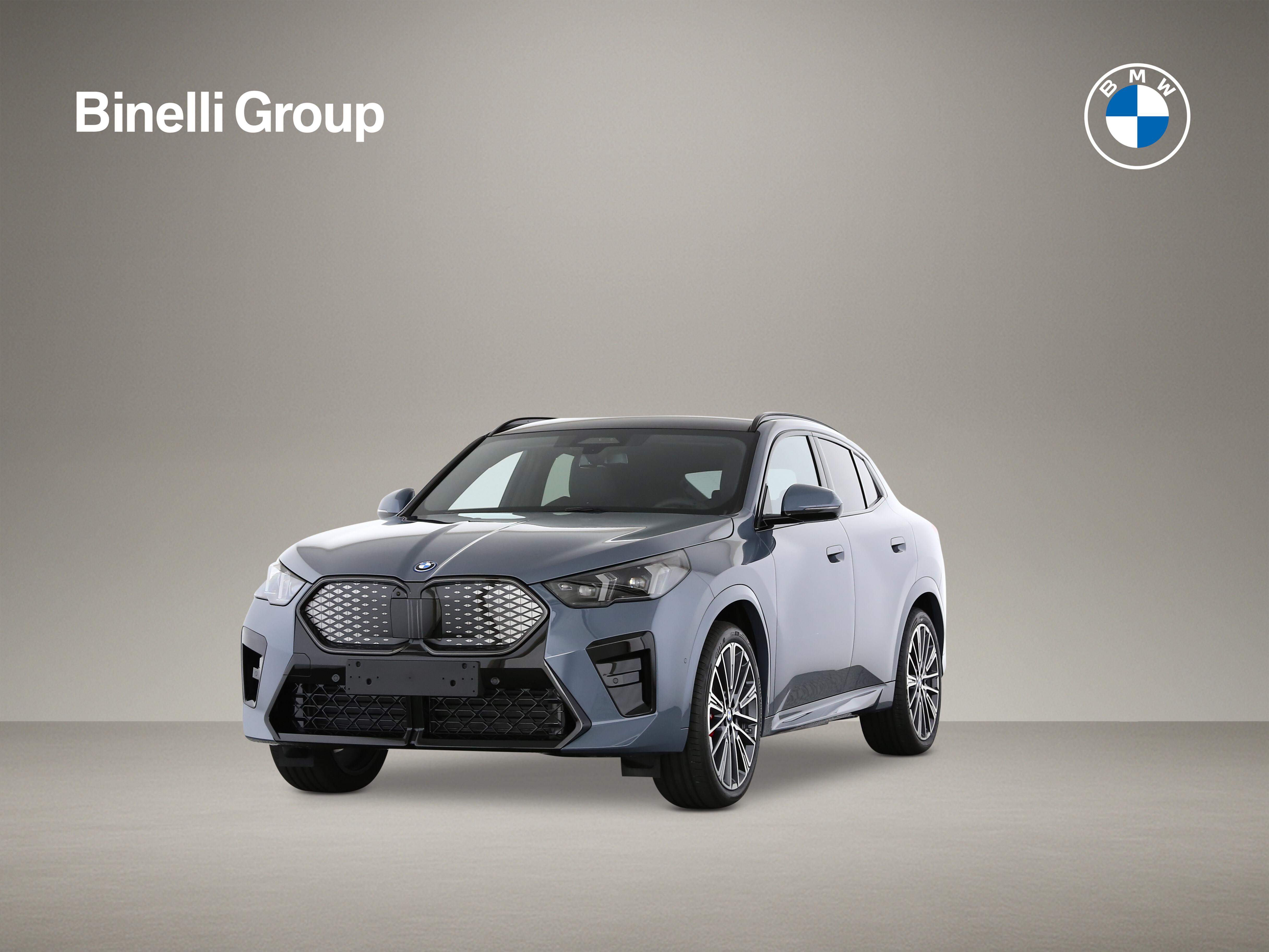 iX2 30 xDrive