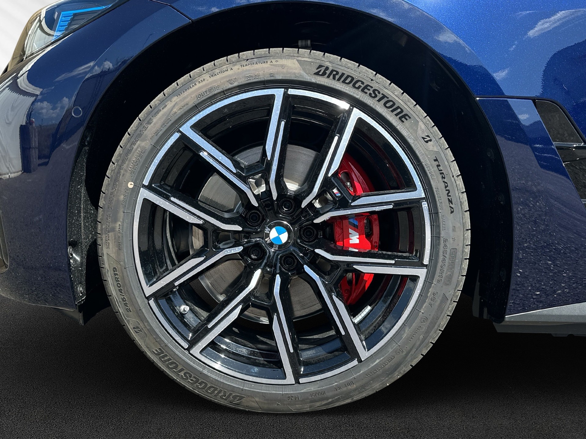 BMW i4 eDrive 40 M Sport Pro - 9