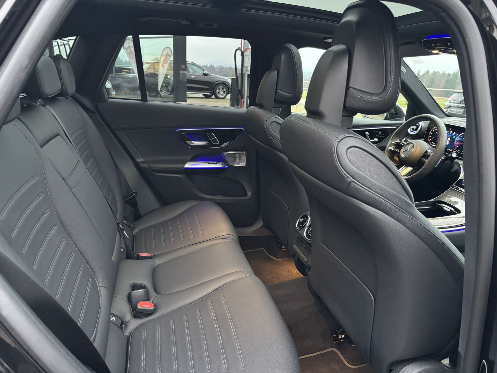 MERCEDES-BENZ GLC 200 AMG-Line 4Matic - 9