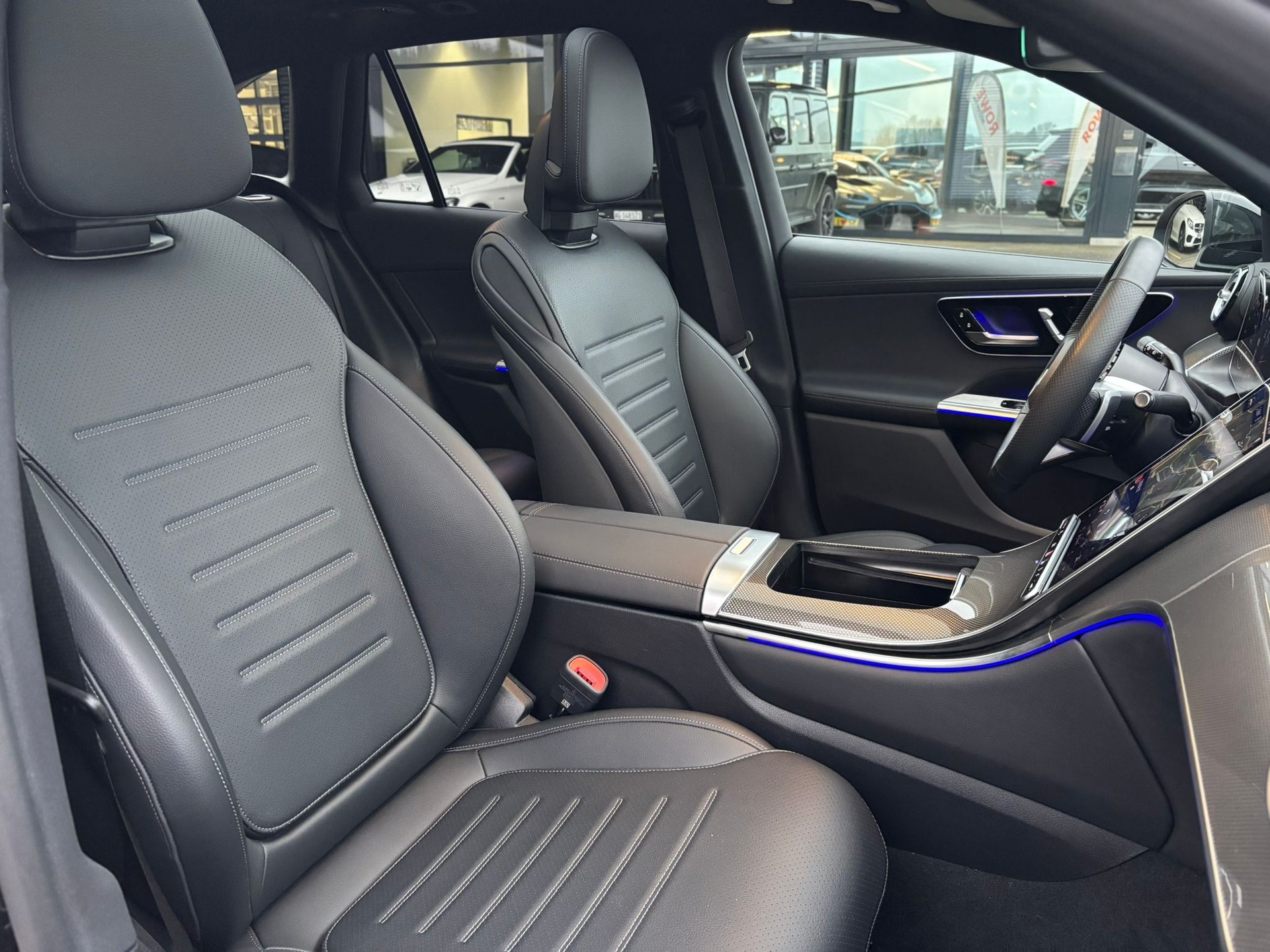 MERCEDES-BENZ GLC 200 AMG-Line 4Matic - 8