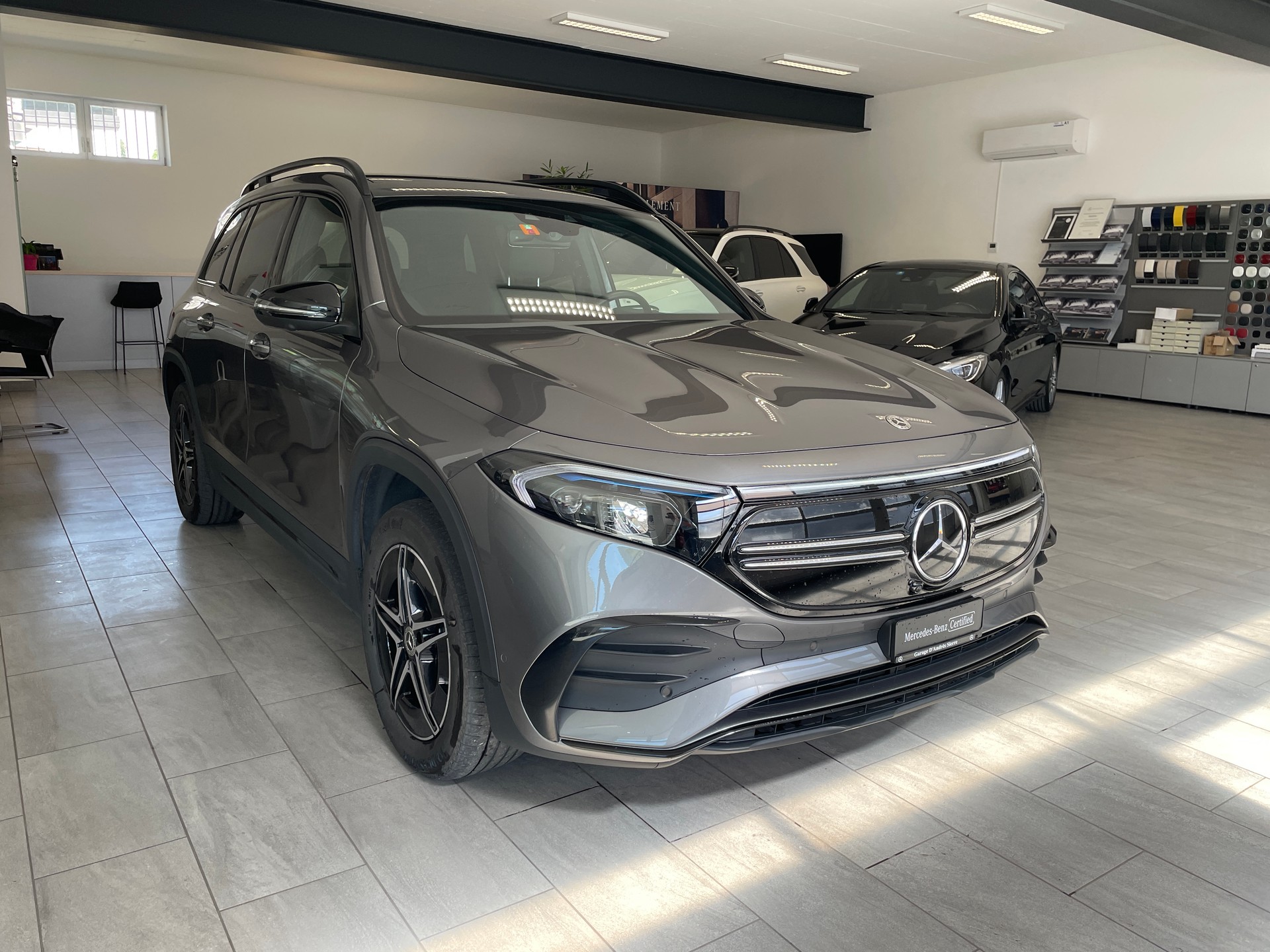 MERCEDES-BENZ EQB 350 AMG Line 4Matic 7 places - 3