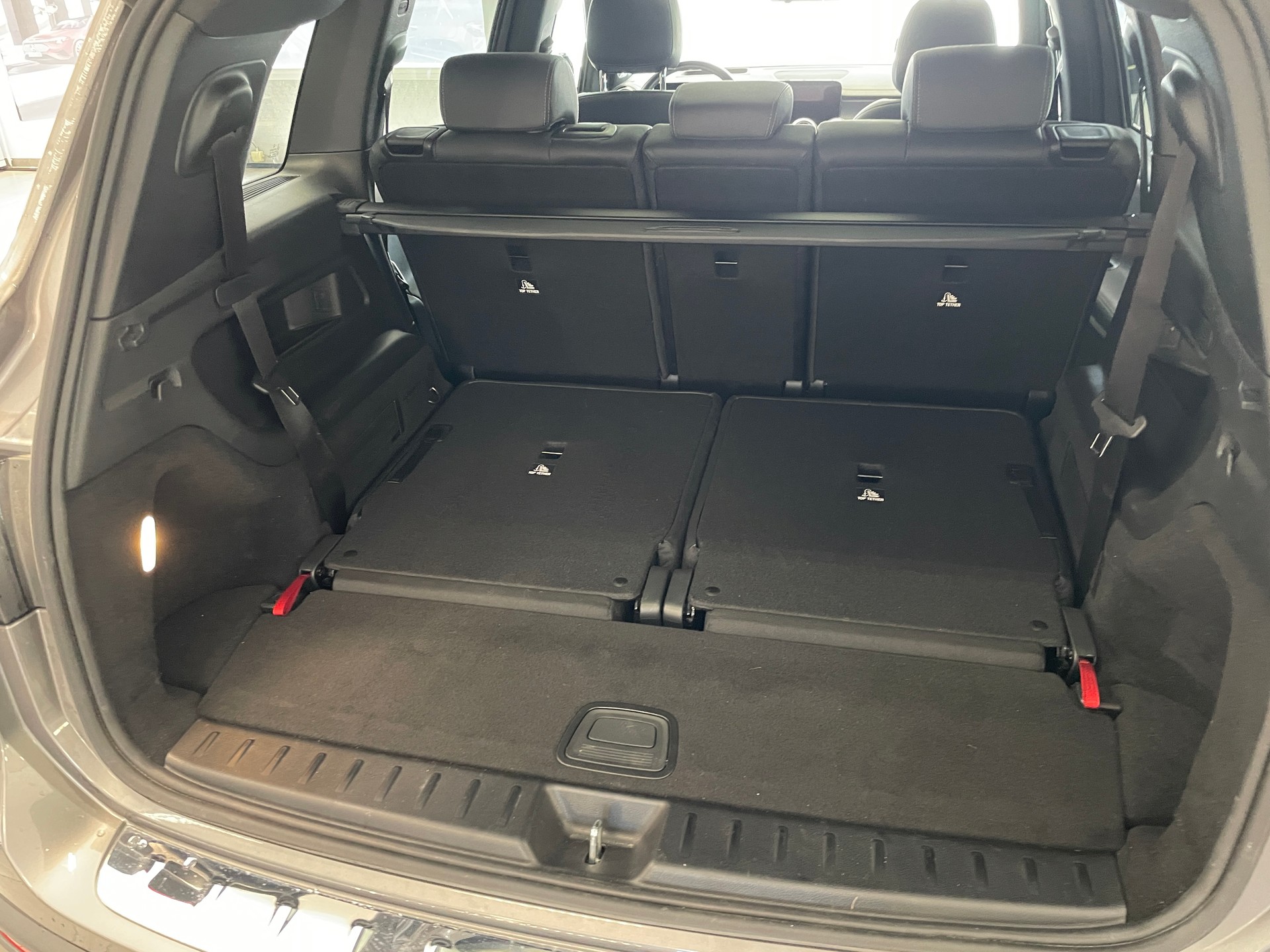 MERCEDES-BENZ EQB 350 AMG Line 4Matic 7 places - 9