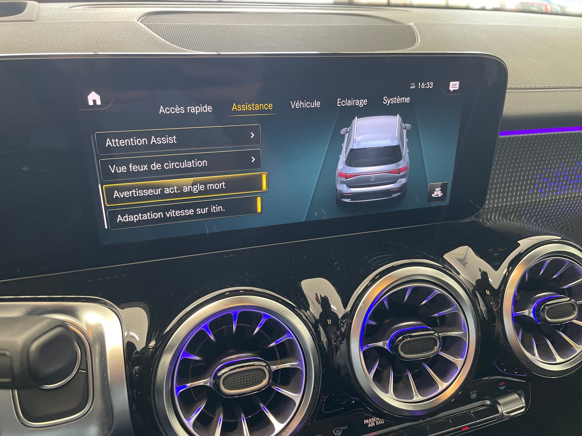 MERCEDES-BENZ EQB 350 AMG Line 4Matic 7 places - 21