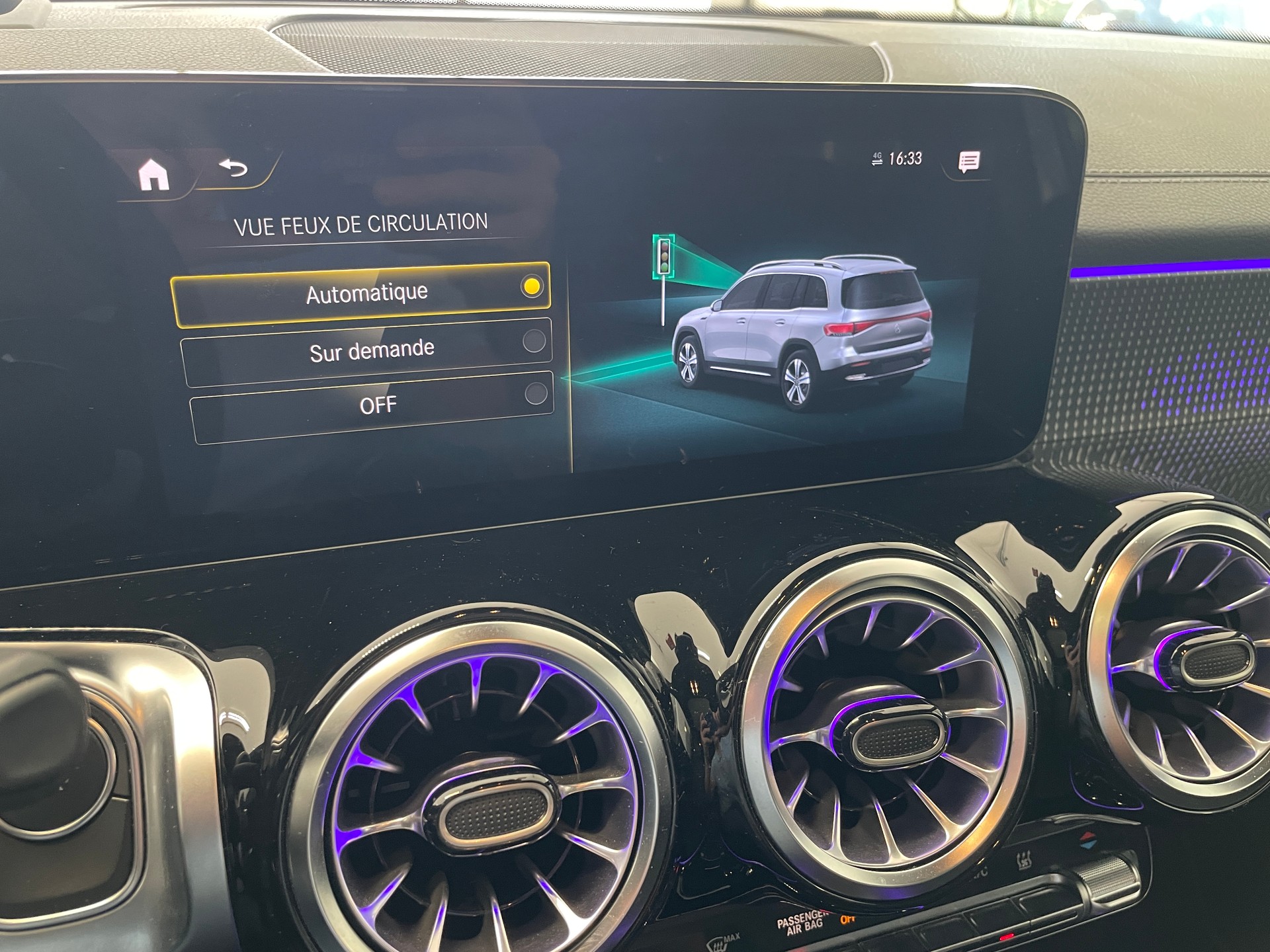 MERCEDES-BENZ EQB 350 AMG Line 4Matic 7 places - 20