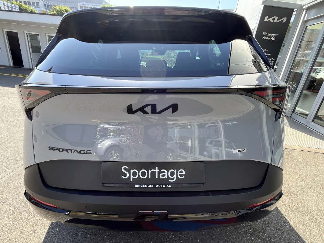 KIA Sportage 1.6 T-GDi Hybrid Black Edition - 4