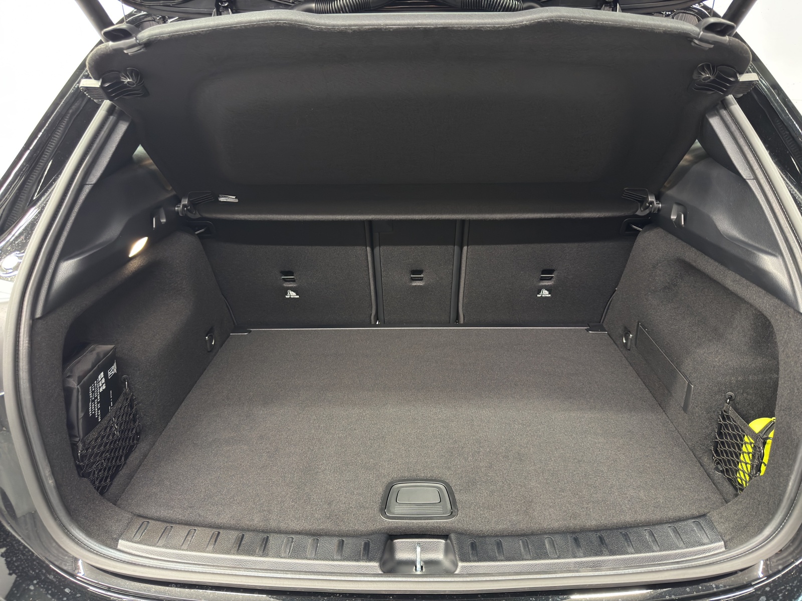 MERCEDES-BENZ GLA 200 Advanced Plus Line Night Star - 11