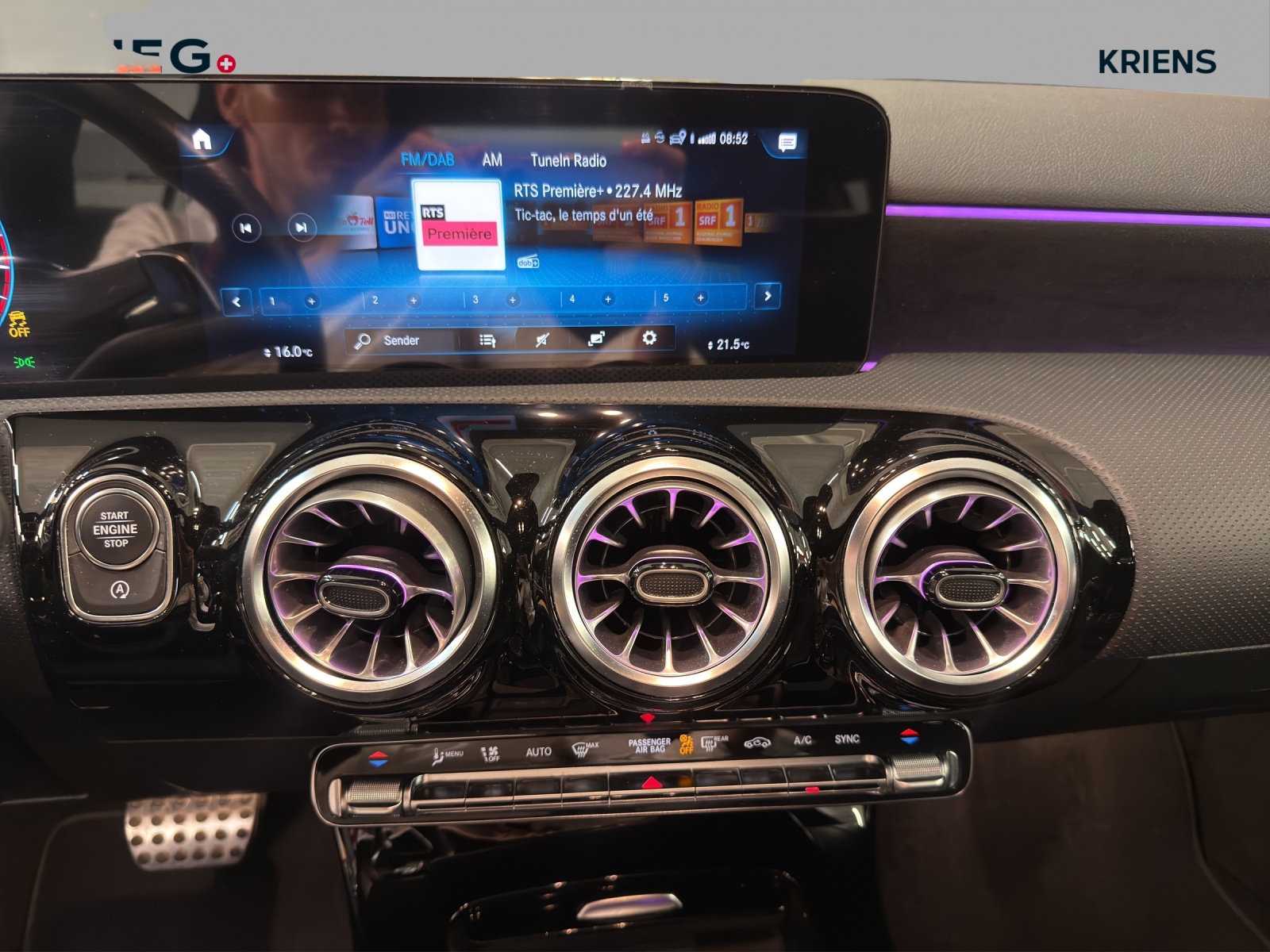 MERCEDES-BENZ A 200 4M - AMG / Rückfahrkamera / Soundsystem / metallic - 12