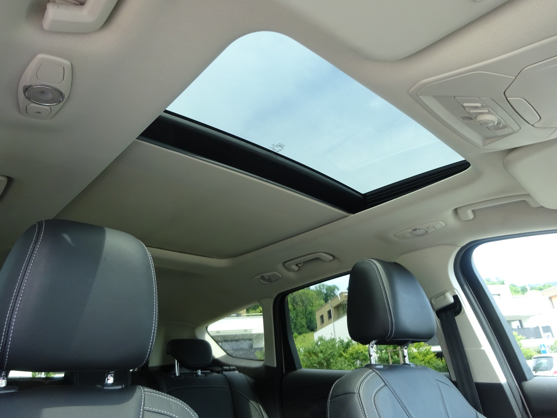 FORD Kuga 2.0 TDCi Titanium S 4WD PowerShift - 8