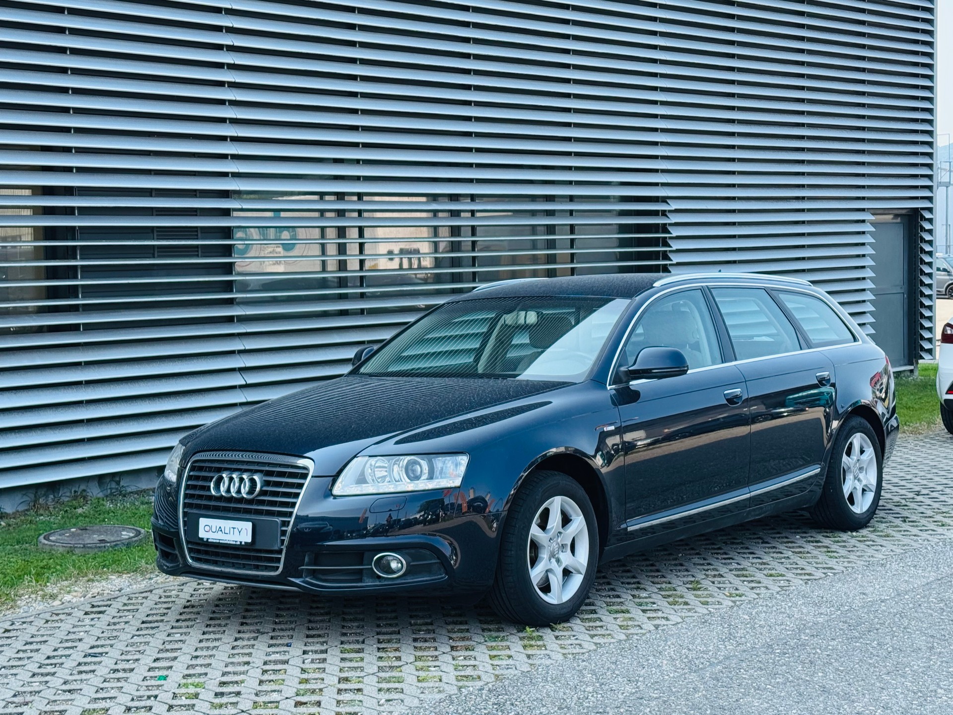 AUDI A6 Avant 2.0 TDI multitronic - 4
