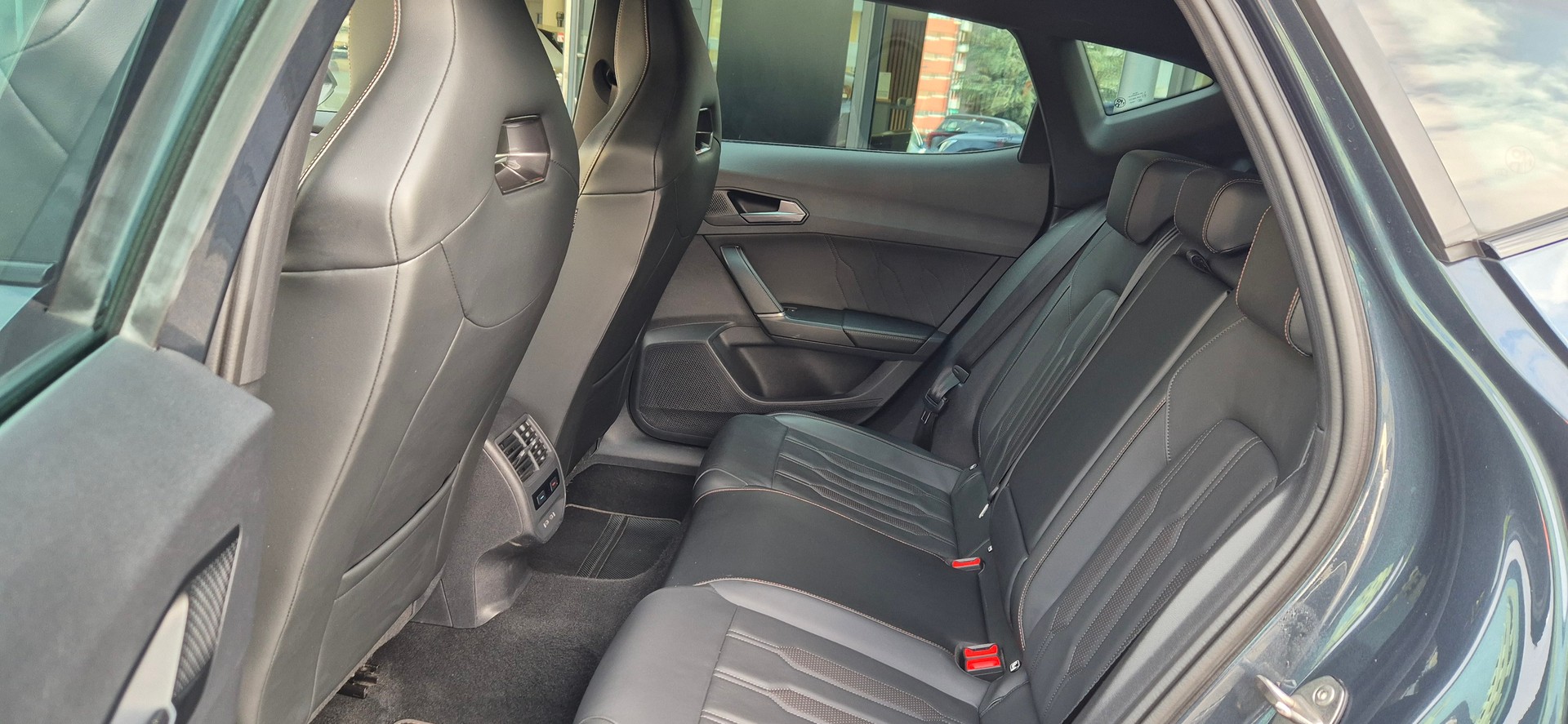 CUPRA Formentor 1.4 e-HYBRID pHEV VZ DSG - 9