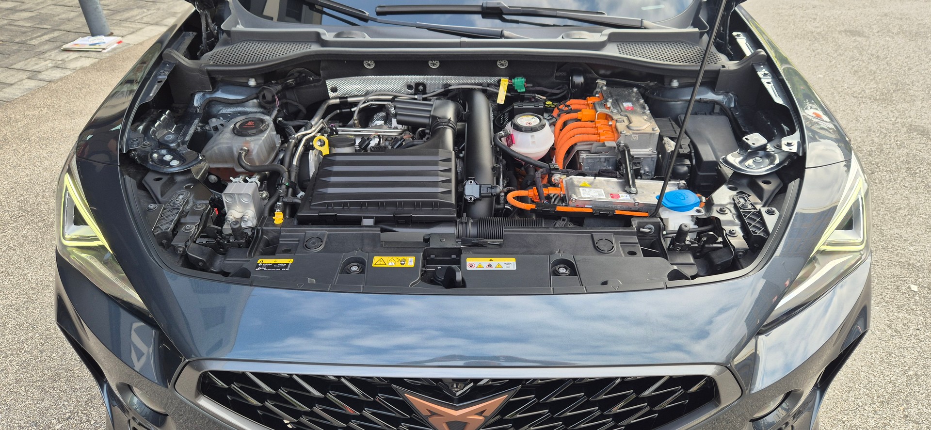 CUPRA Formentor 1.4 e-HYBRID pHEV VZ DSG - 16