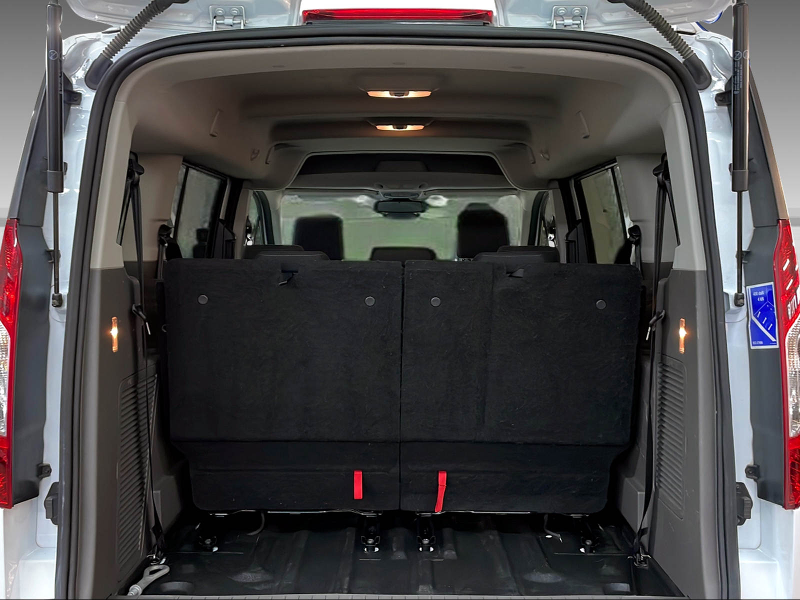 FORD Transit Connect Kombi 230 L2 1.5 EcoBlue 100 Trend - 11