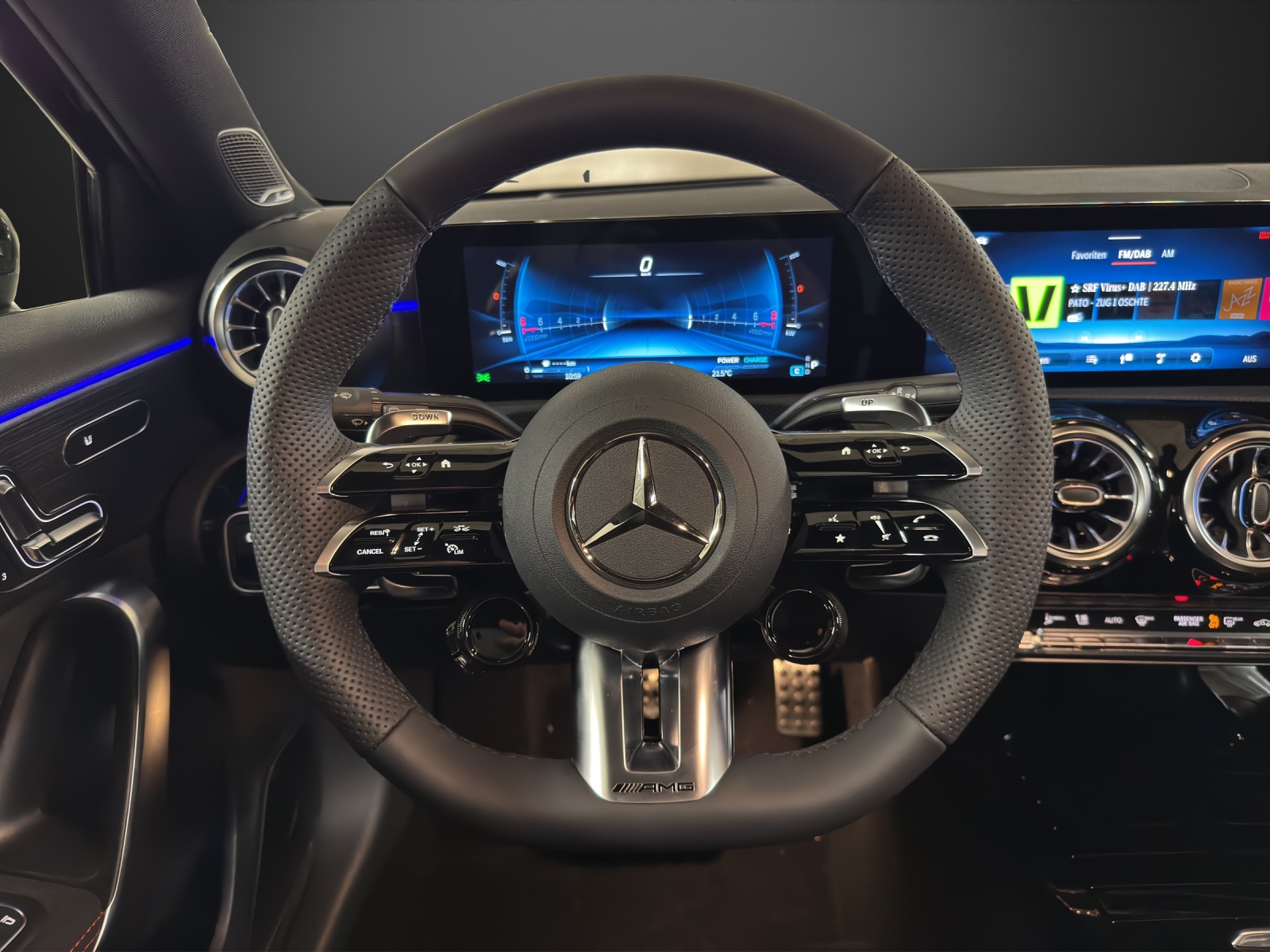 MERCEDES-BENZ A AMG 35 4Matic 8G-DCT - 13