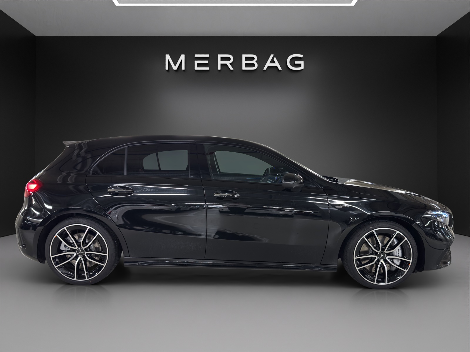 MERCEDES-BENZ A AMG 35 4Matic 8G-DCT - 8