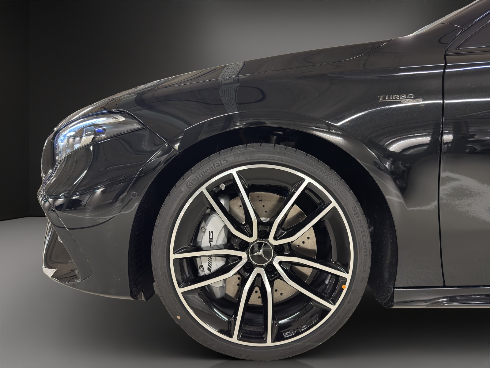 MERCEDES-BENZ A AMG 35 4Matic 8G-DCT - 9