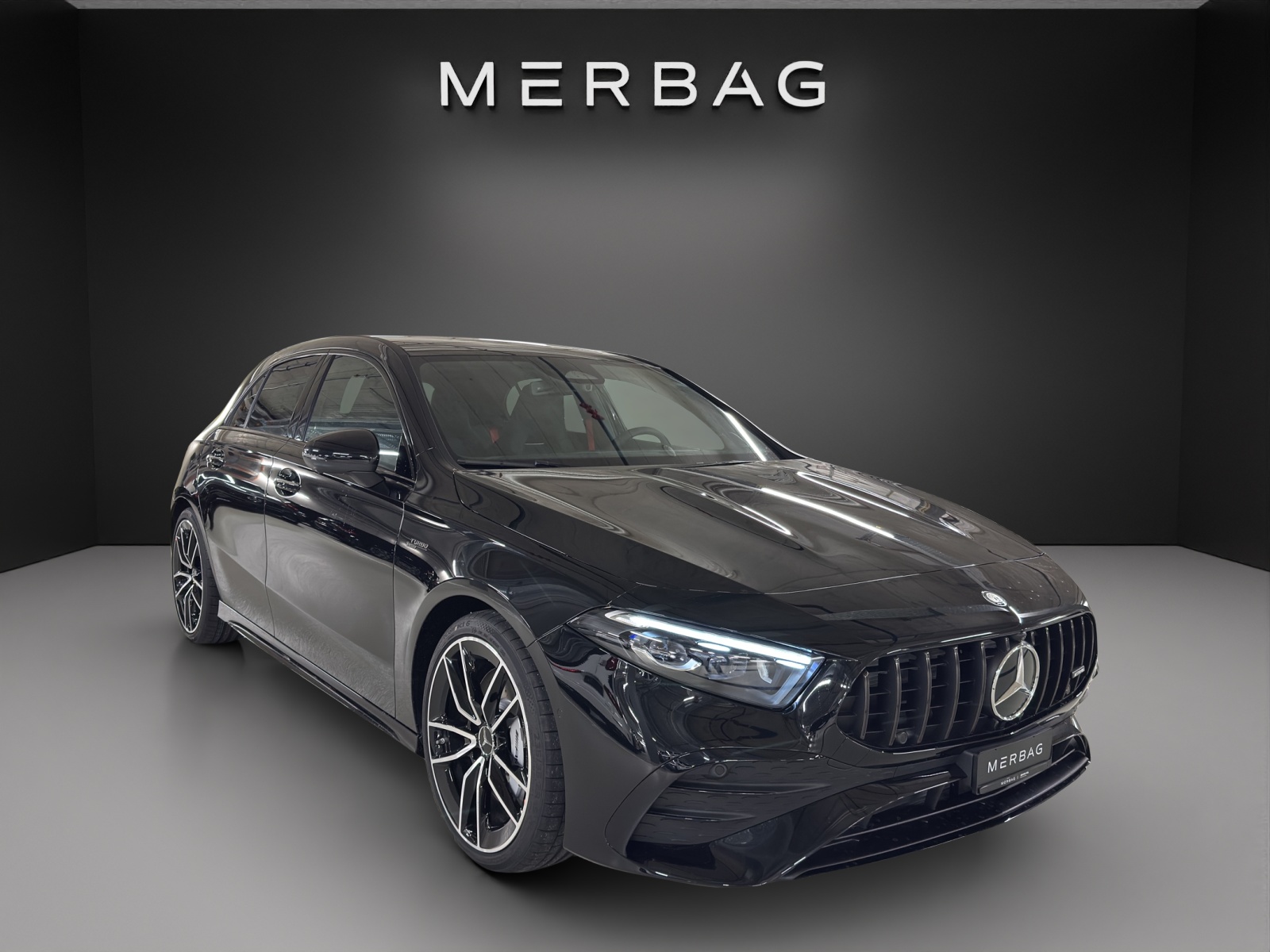 MERCEDES-BENZ A AMG 35 4Matic 8G-DCT