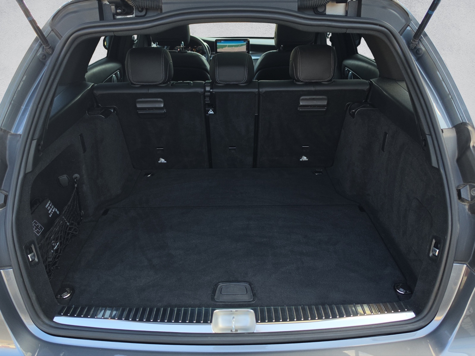 MERCEDES-BENZ C 220 d AMG Line Swiss Star 4M 9G-Tronic - 17