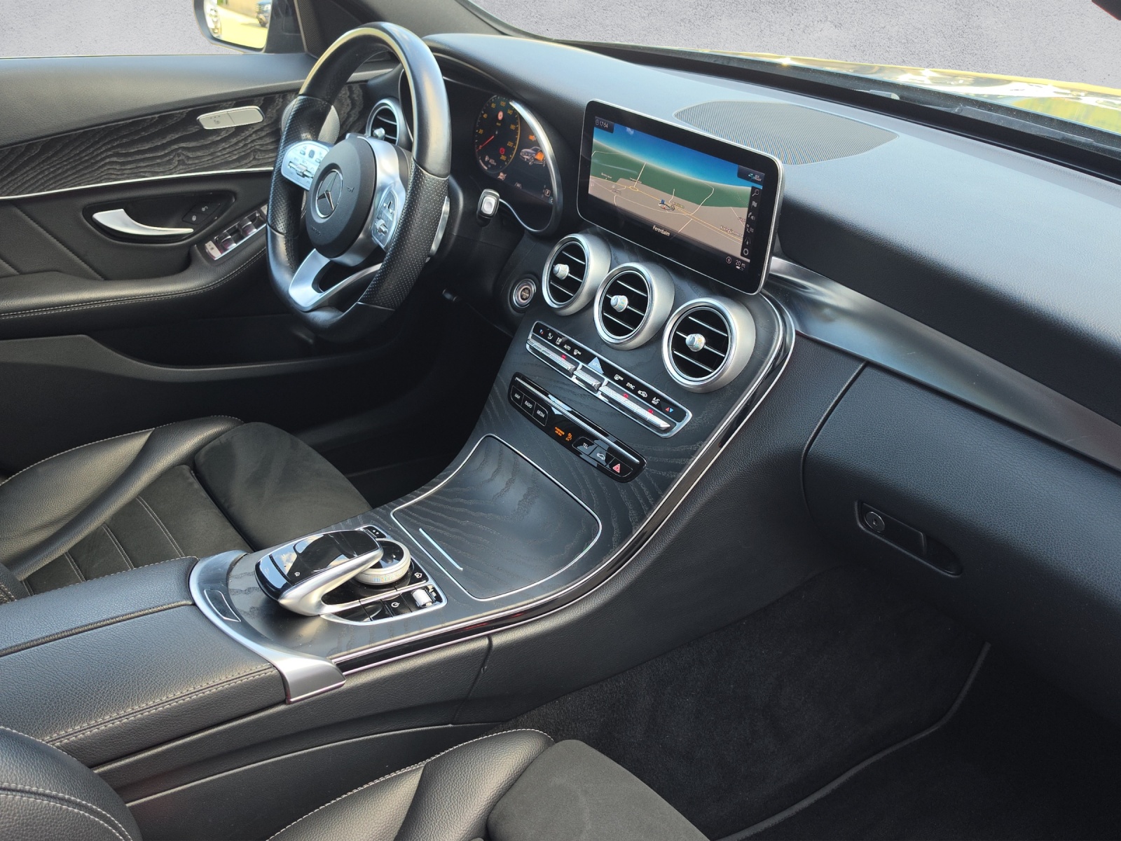 MERCEDES-BENZ C 220 d AMG Line Swiss Star 4M 9G-Tronic - 10