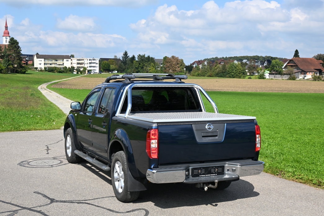 NISSAN Navara Double Cab LE 2.5 dCi 4WD - 4