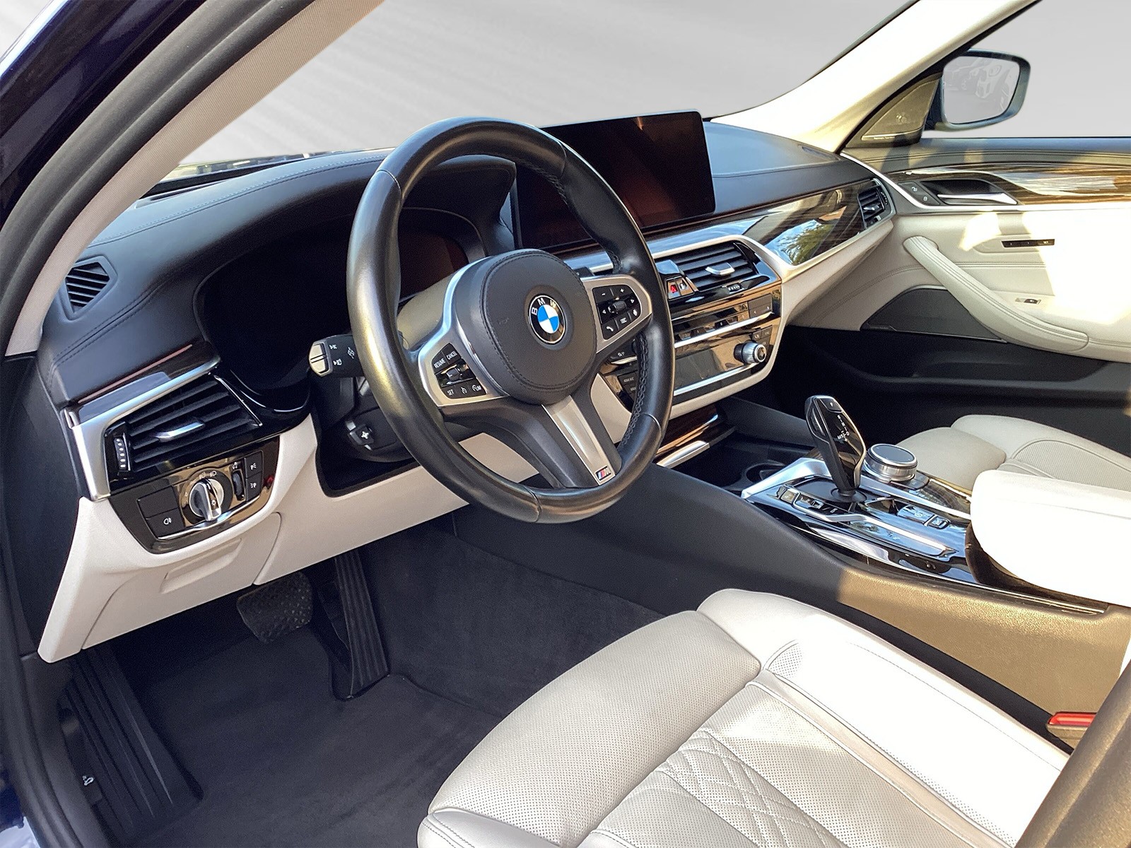 BMW 520d xDrive 48V M Sport Steptronic - 4