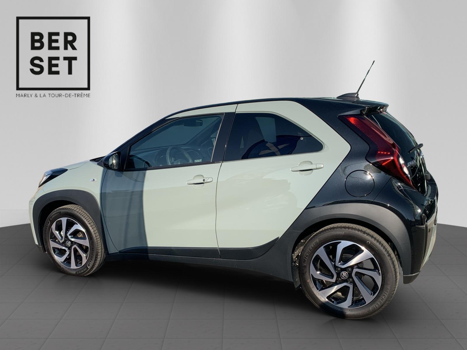 TOYOTA Aygo X 1.0 VVT-i Trend - 2