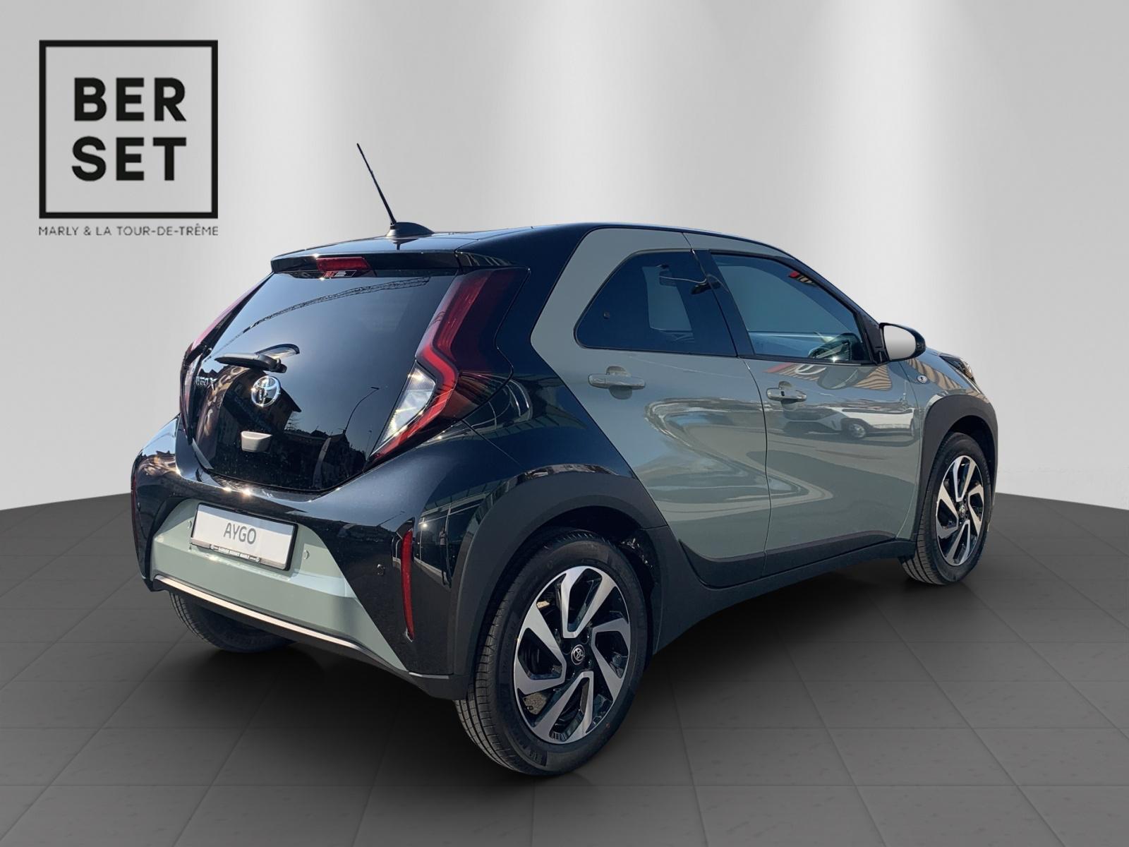 TOYOTA Aygo X 1.0 VVT-i Trend - 11