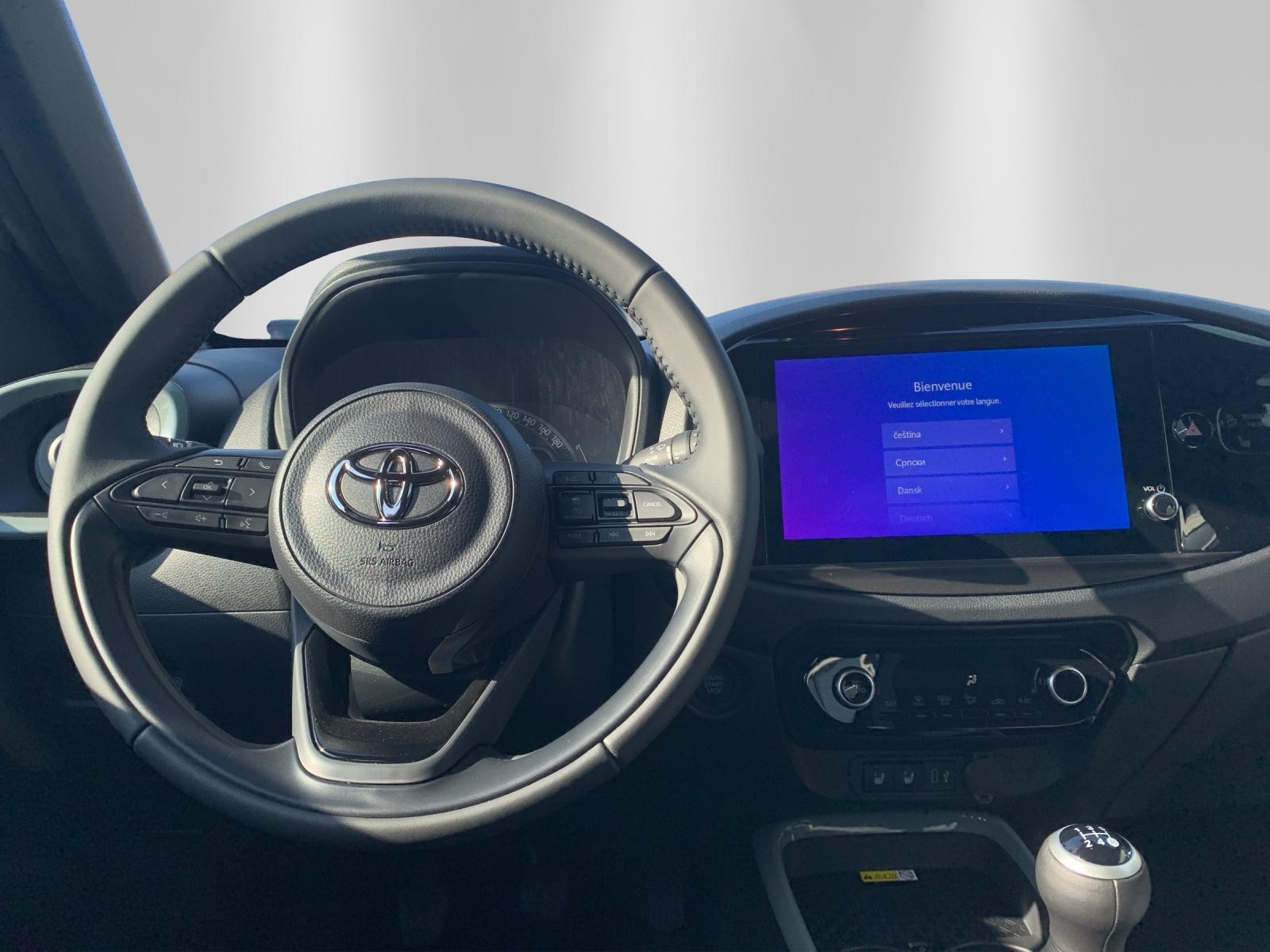 TOYOTA Aygo X 1.0 VVT-i Trend - 9