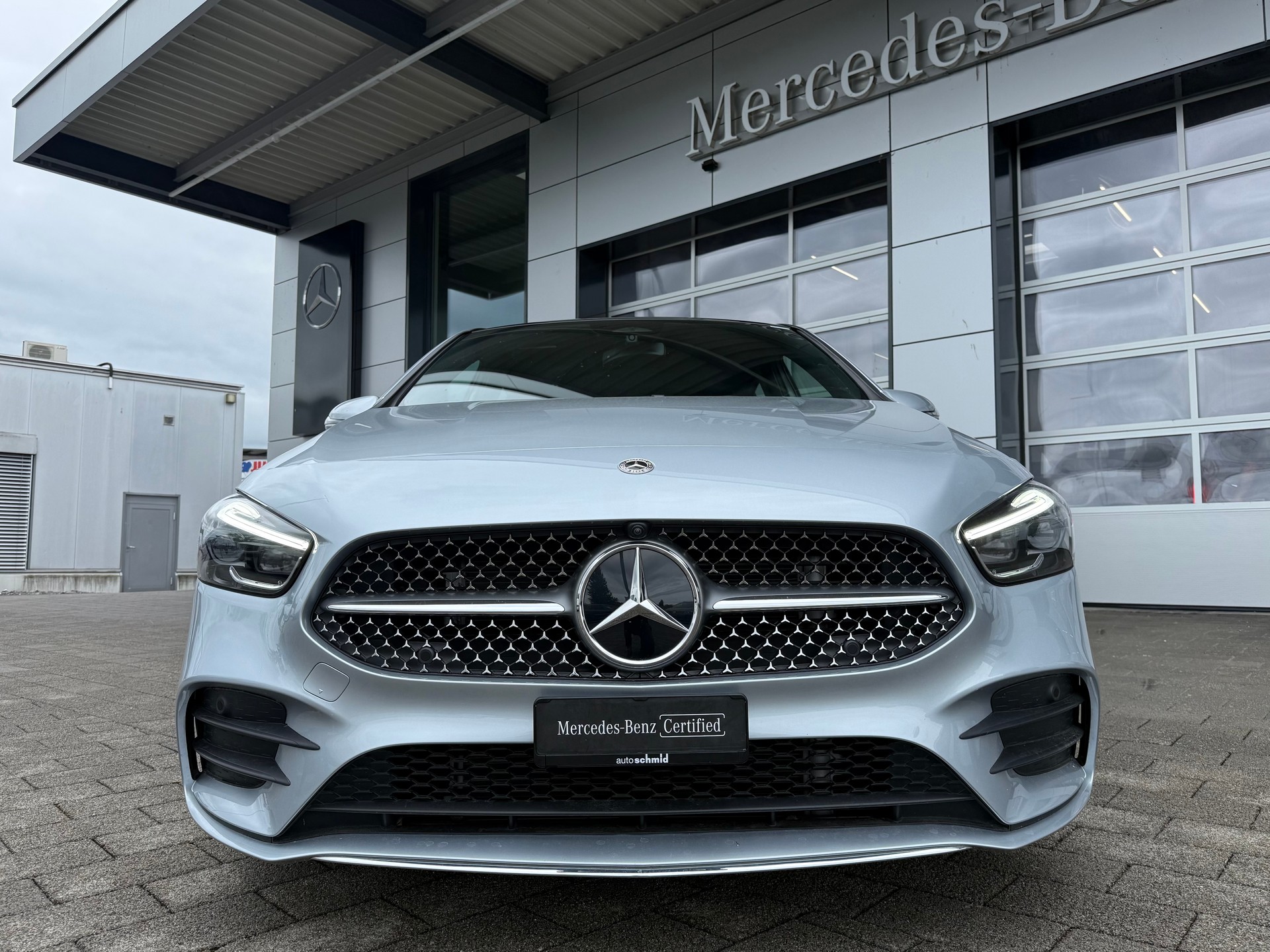 MERCEDES-BENZ B 250 AMG Line 4Matic 8G-DCT - 3