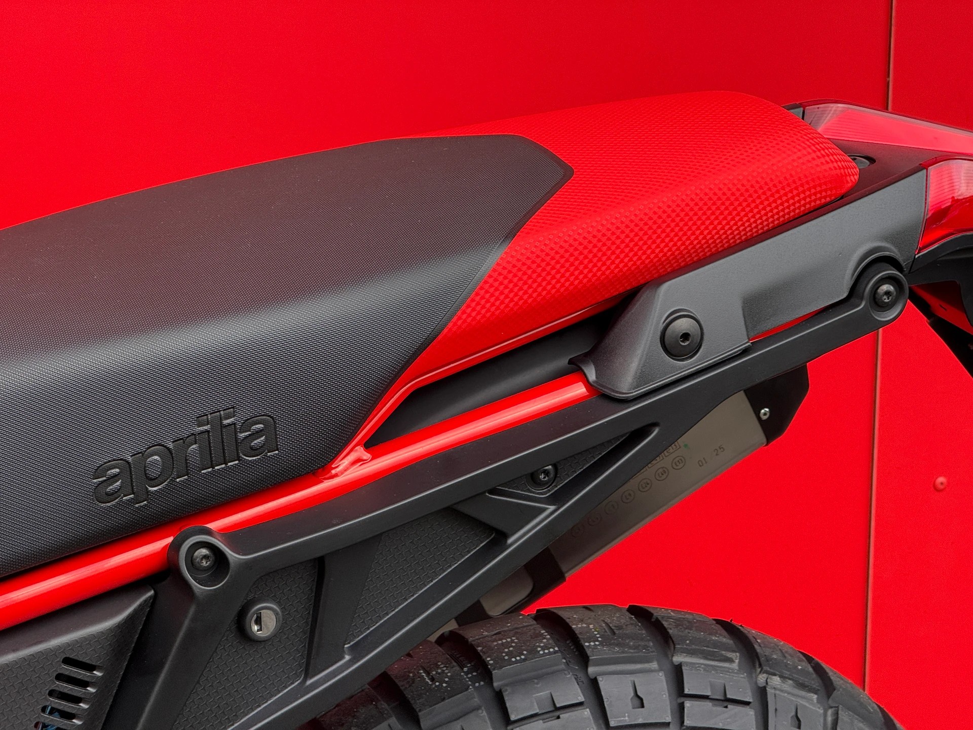 APRILIA Tuareg 660 - 5
