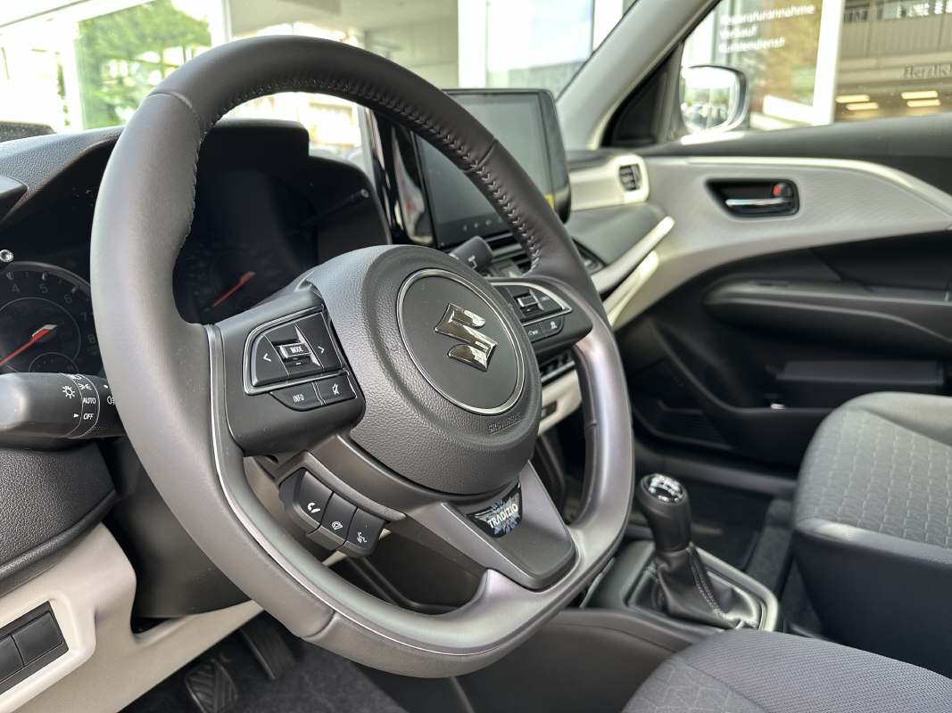 SUZUKI Swift 1.2 Tradizio Hybrid 4x4 - 8