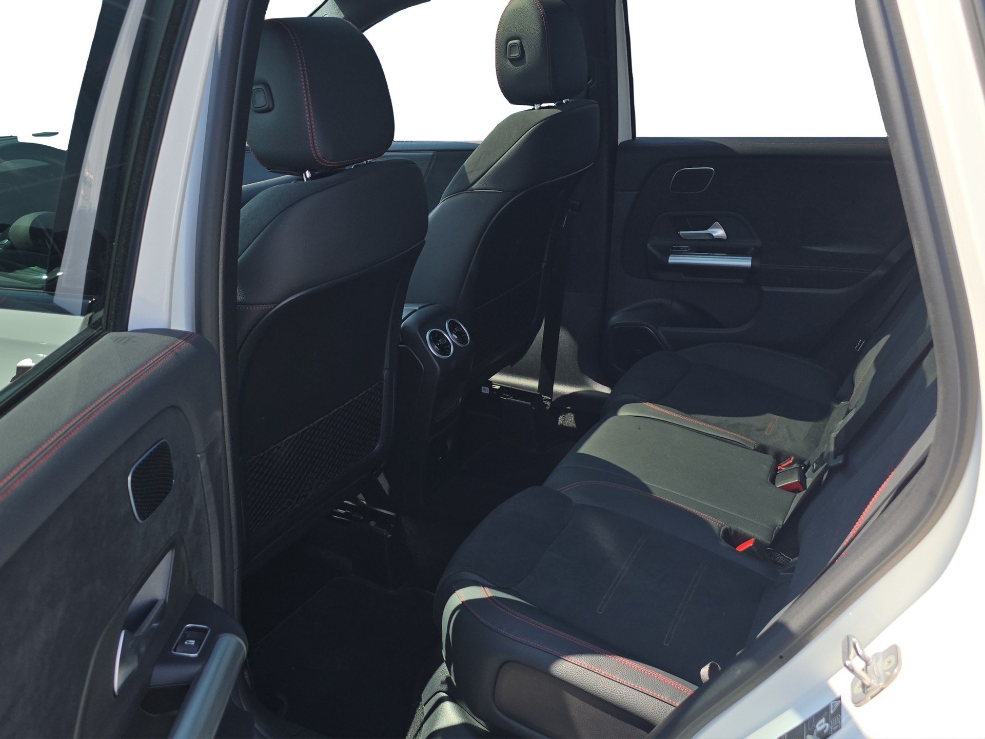 MERCEDES-BENZ B 250 4Matic 8G-DCT - 10