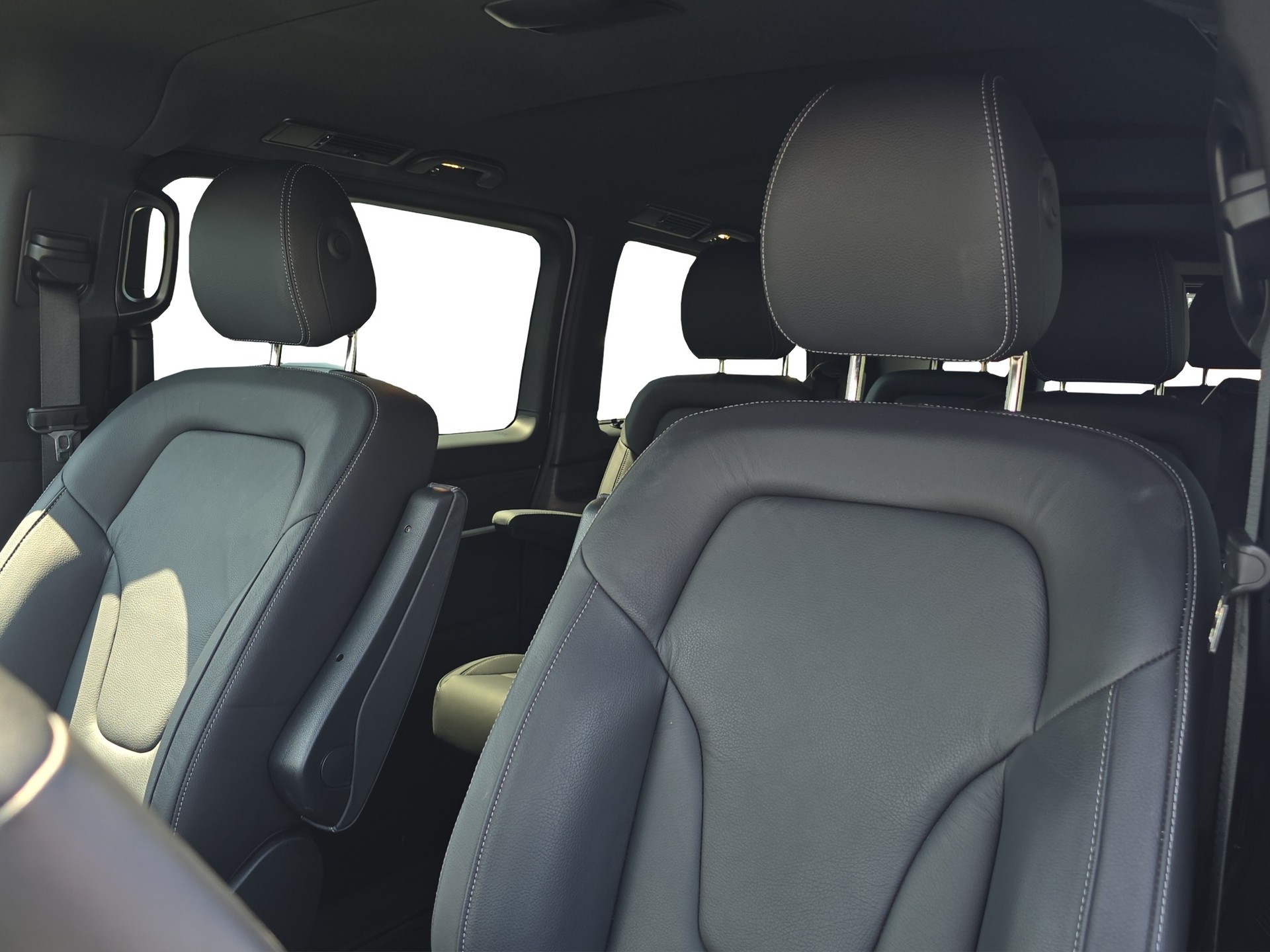MERCEDES-BENZ V 300 d extralang Avantgarde 4Matic 9G-Tronic - 8