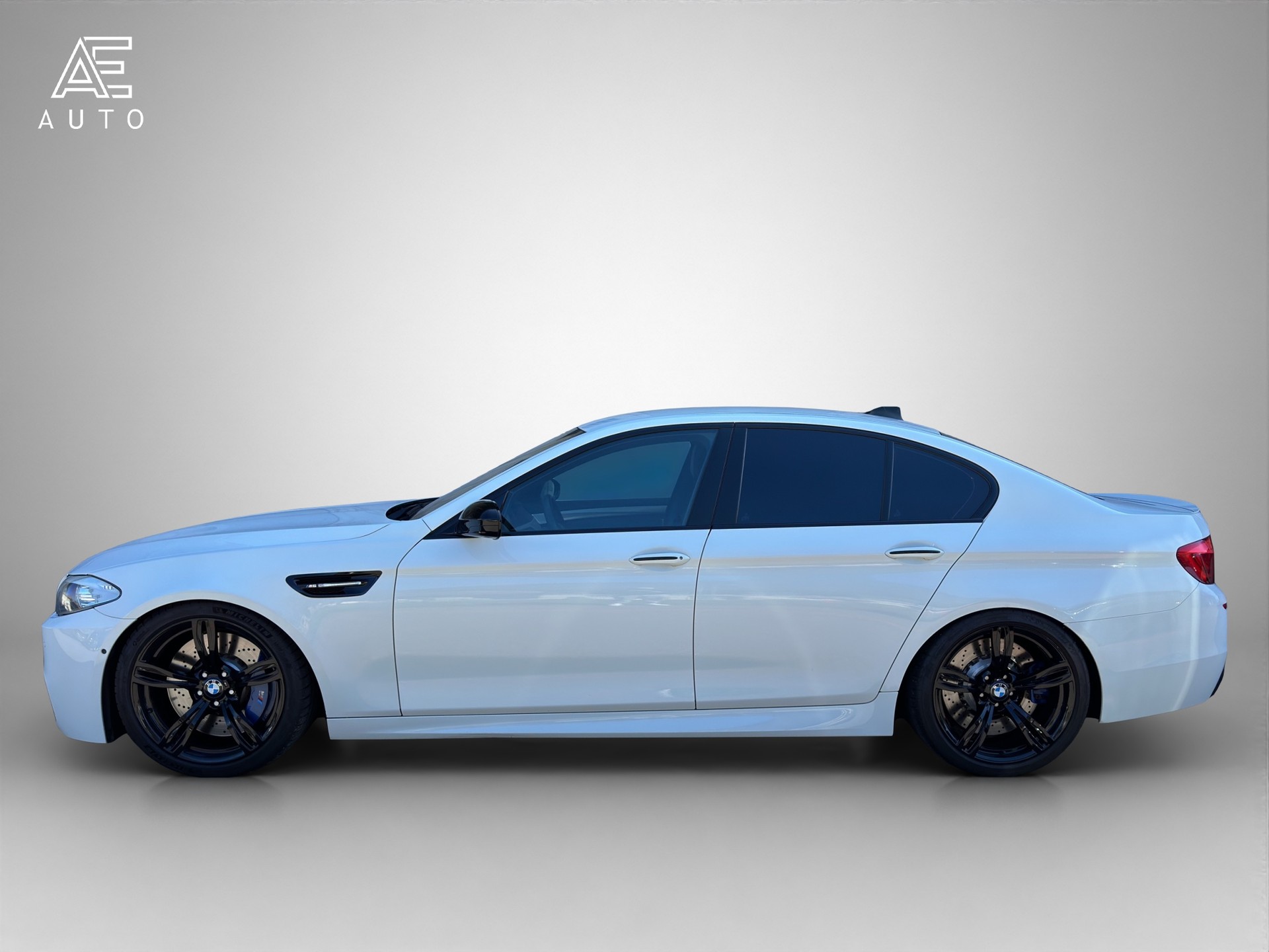 BMW M5 Drivelogic - 4