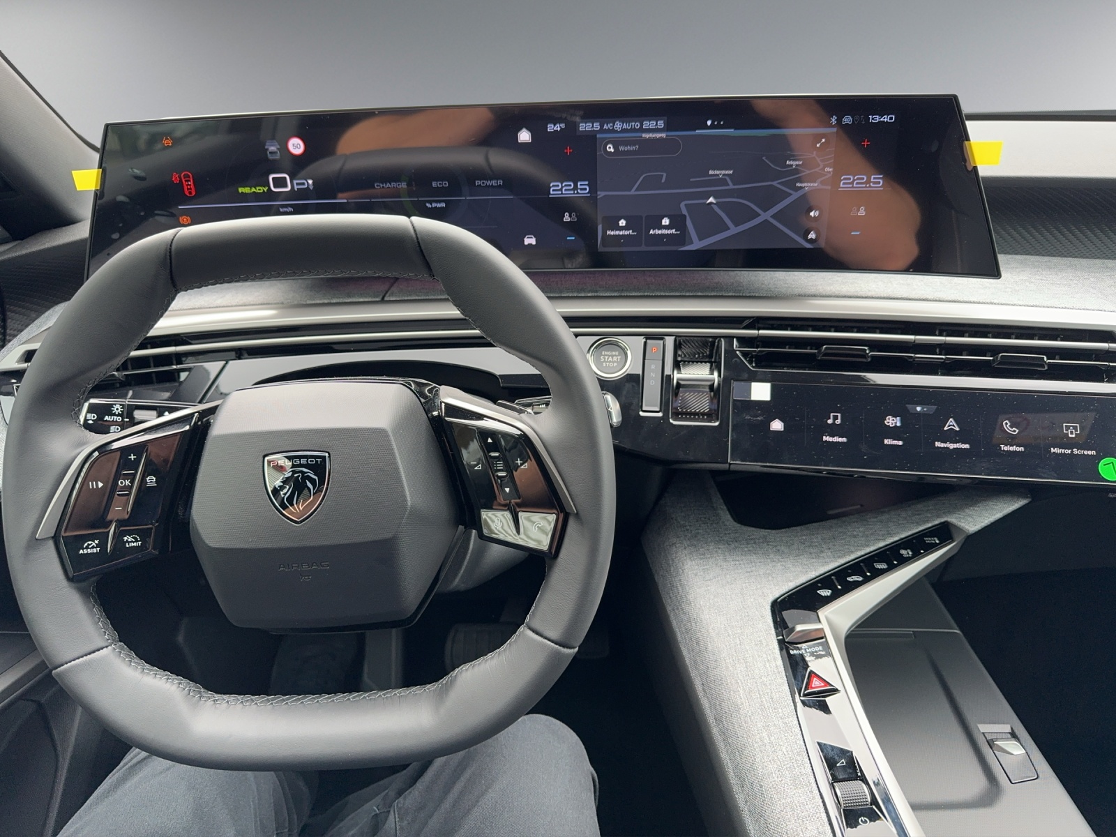 PEUGEOT 3008 e-Allure - 8