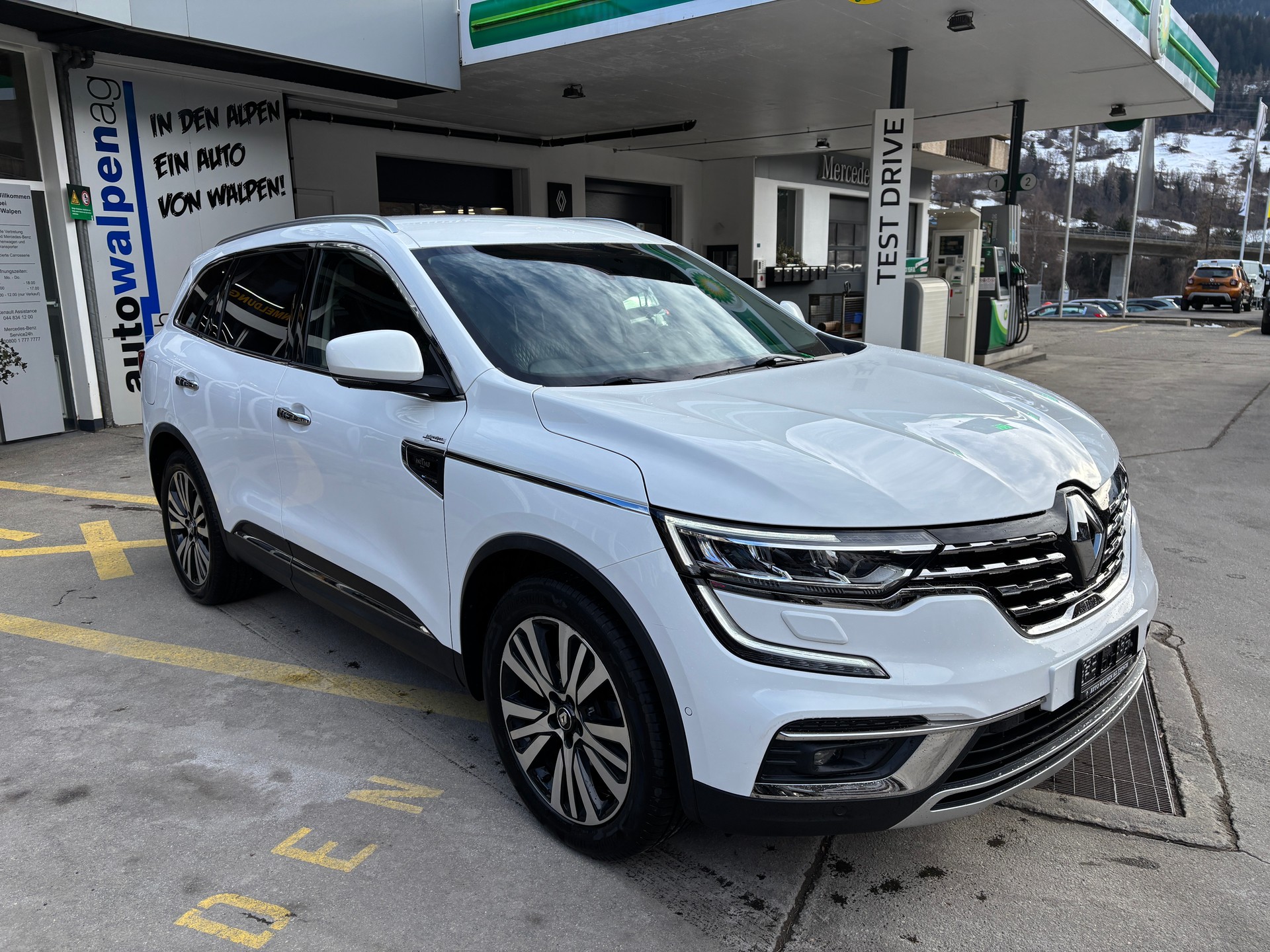 RENAULT Koleos 2.0 dCi Initiale Paris 4WD - 2