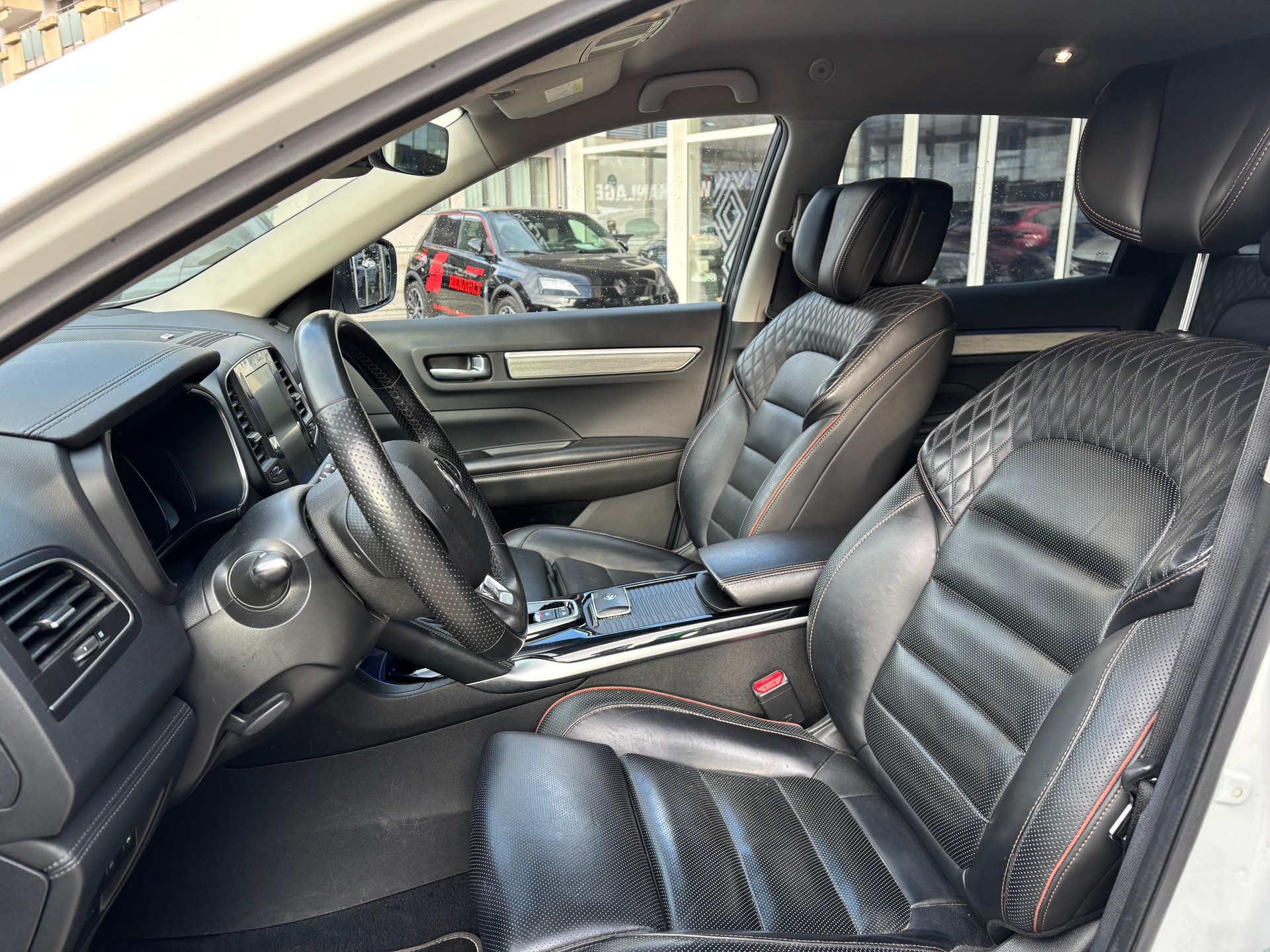 RENAULT Koleos 2.0 dCi Initiale Paris 4WD - 6