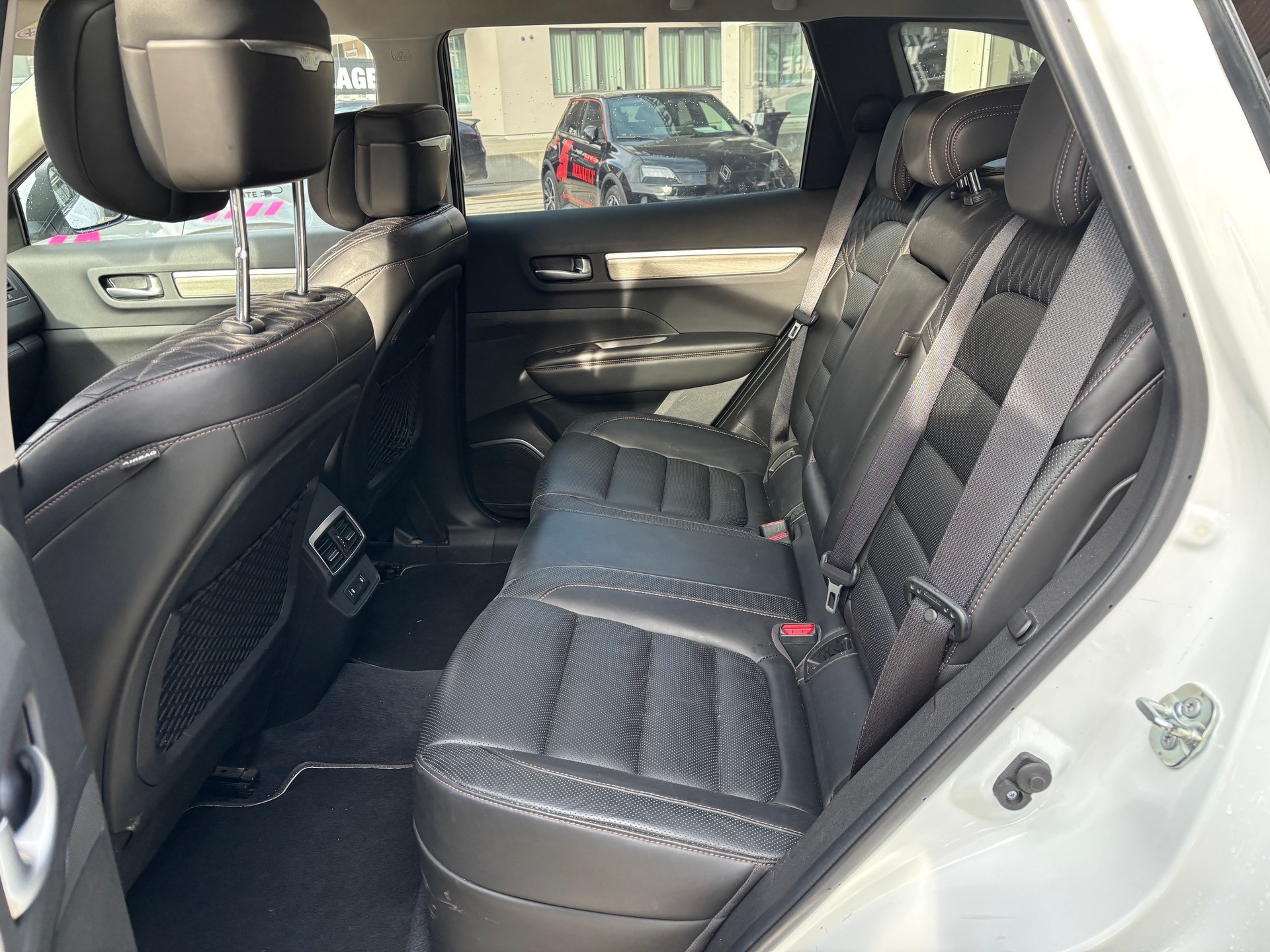 RENAULT Koleos 2.0 dCi Initiale Paris 4WD - 11