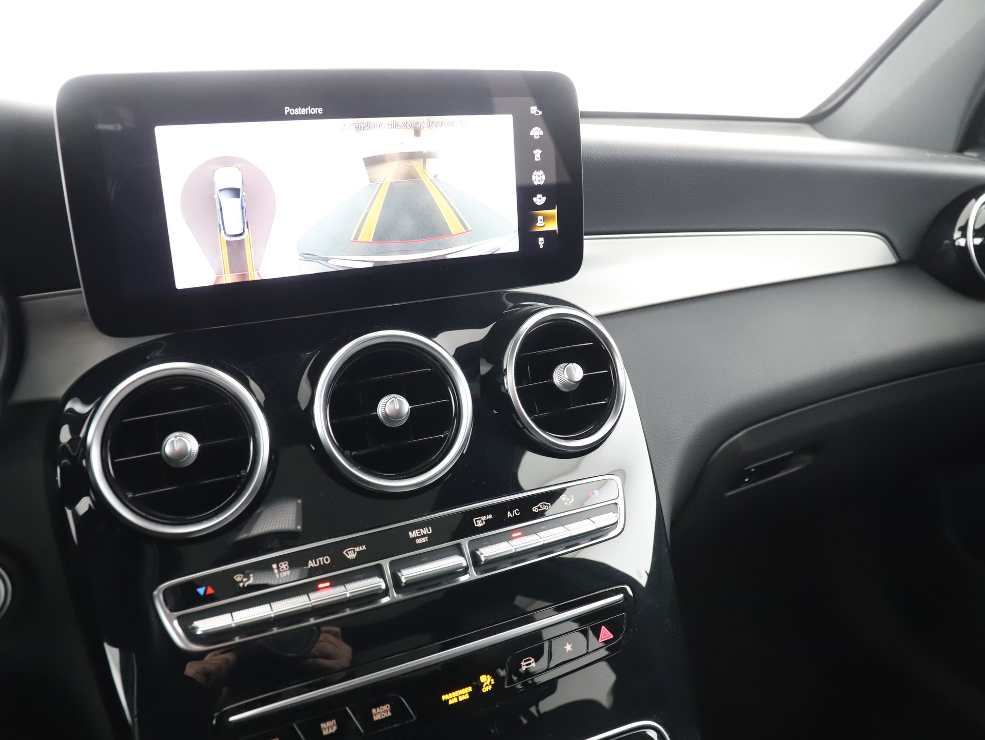 MERCEDES-BENZ GLC 220 d AMG Line 4Matic - 16