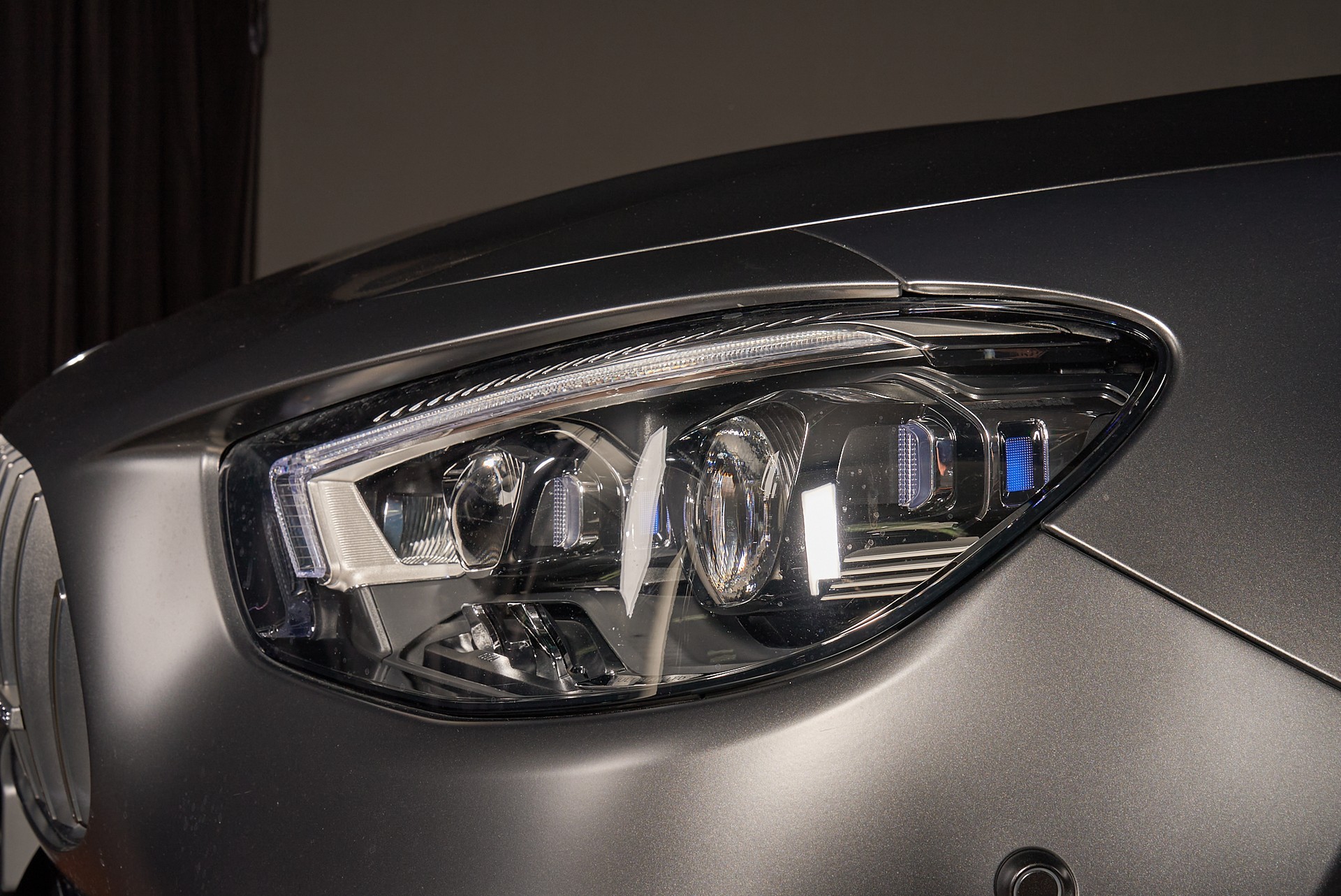 MERCEDES-BENZ AMG E 63 S 4Matic+ Speedshift 9G-TCT - 4