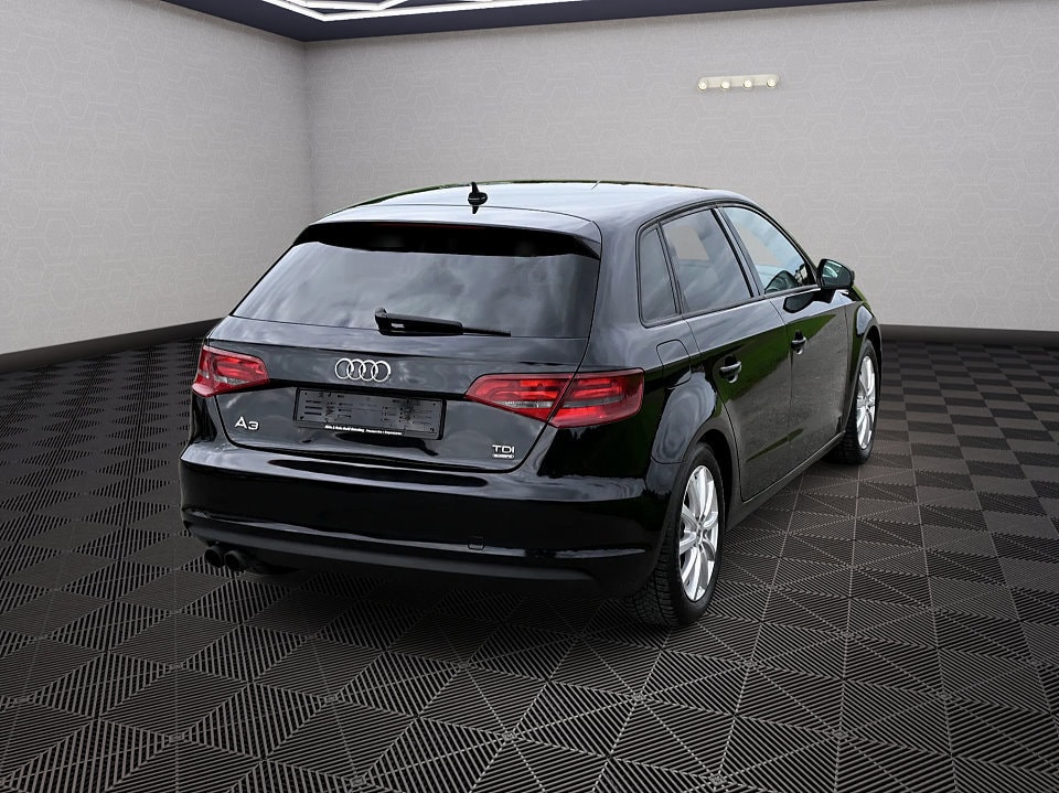 AUDI A3 Sportback 2.0 TDI Ambition quattro - 3