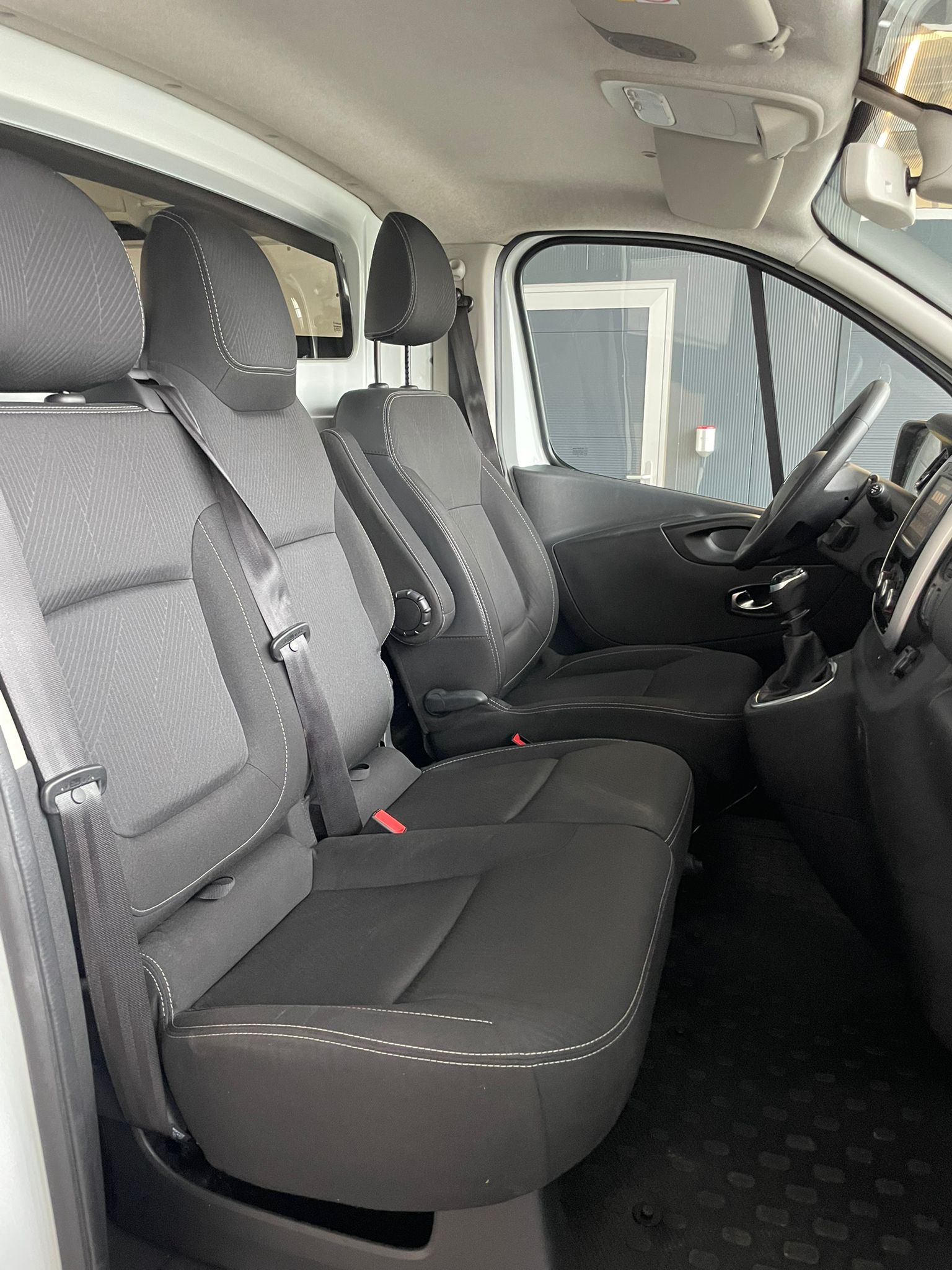 RENAULT Trafic Kaw. 3.0 t L1 H1 2.0 dCi 120 Business-7