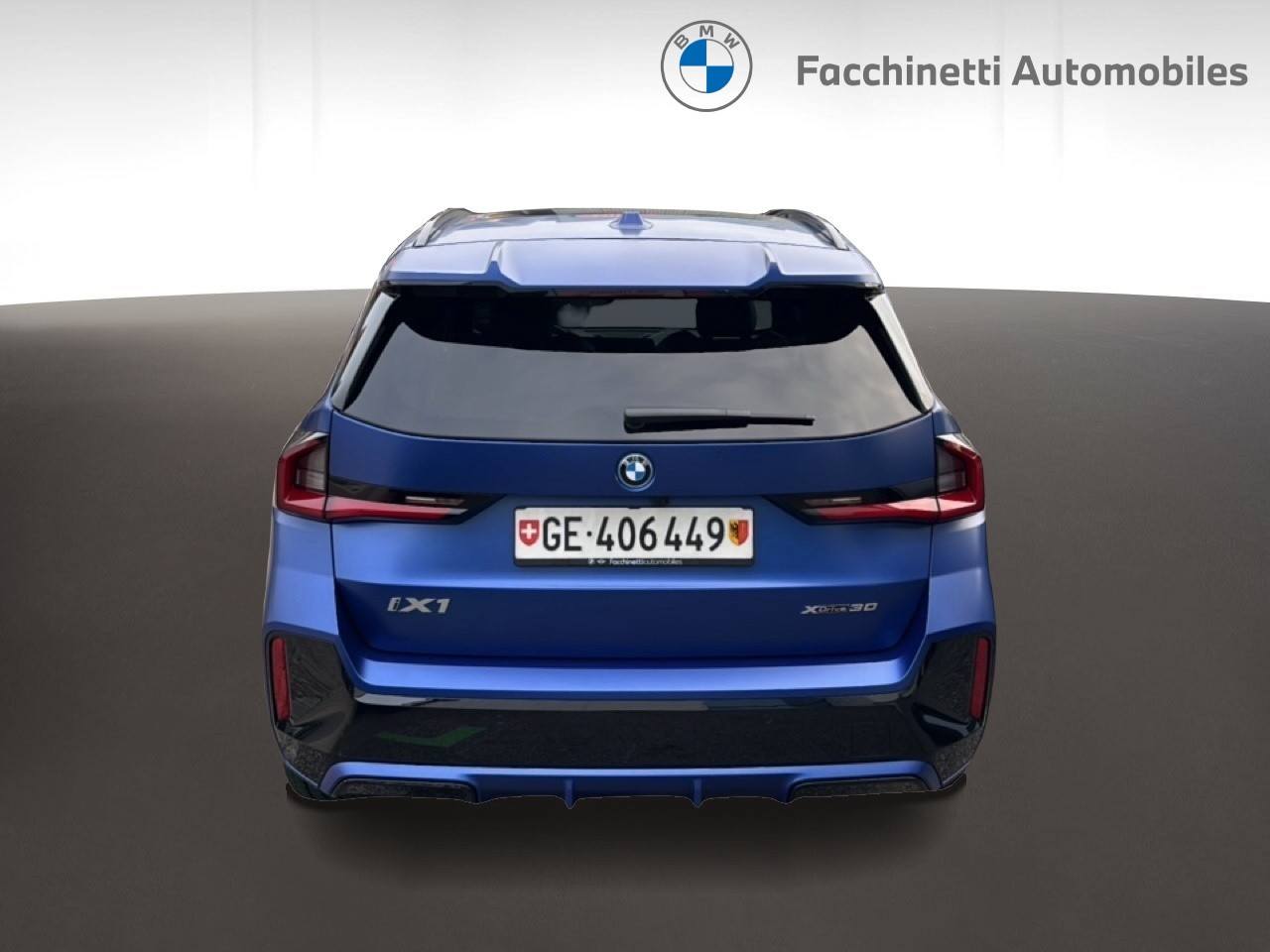 BMW iX1 xDrive 30 Edition M Sport - 3