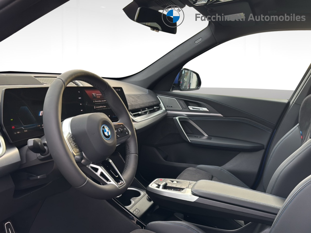 BMW iX1 xDrive 30 Edition M Sport - 8