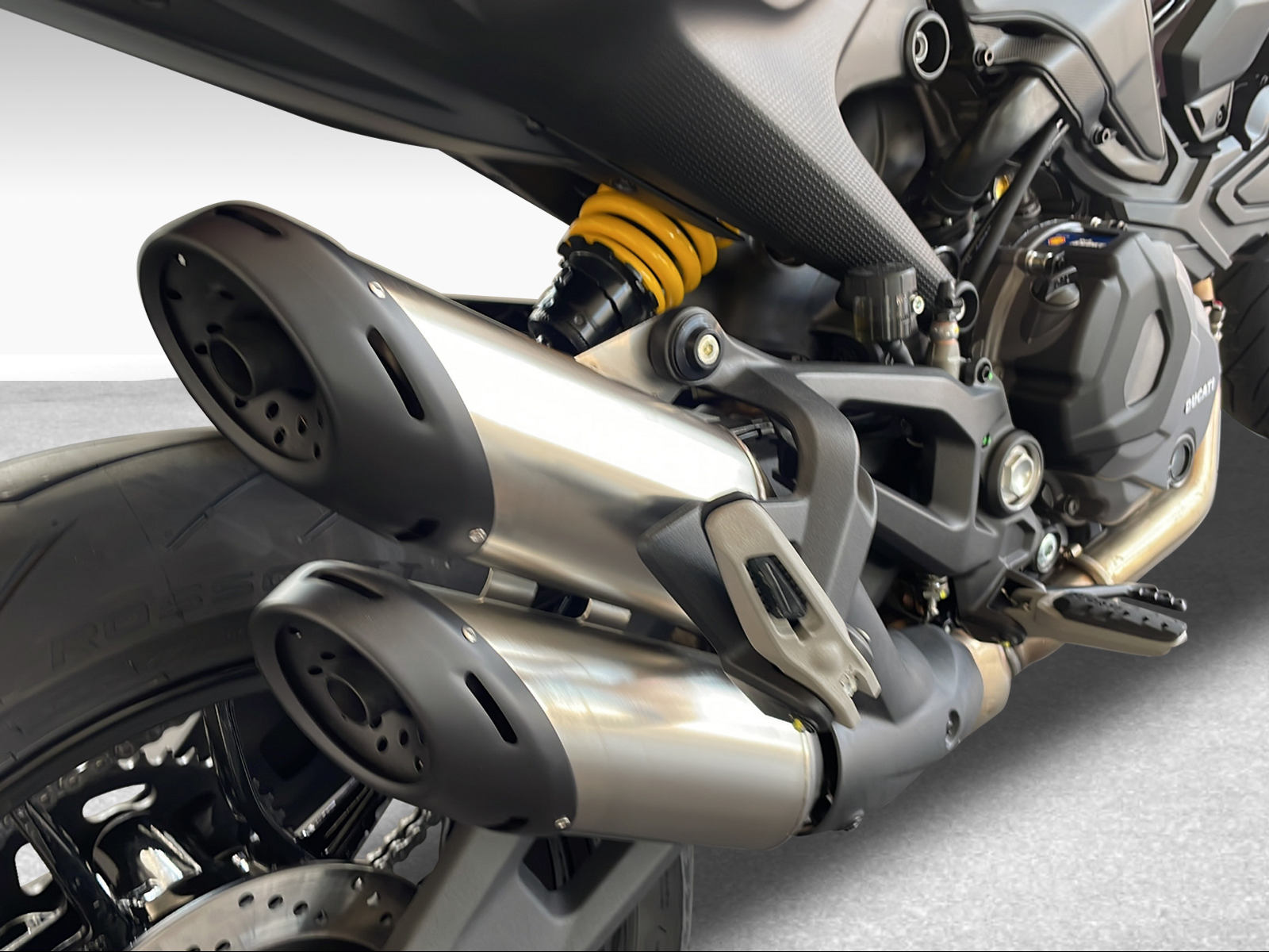 DUCATI 937 Monster ABS 35kW - 11