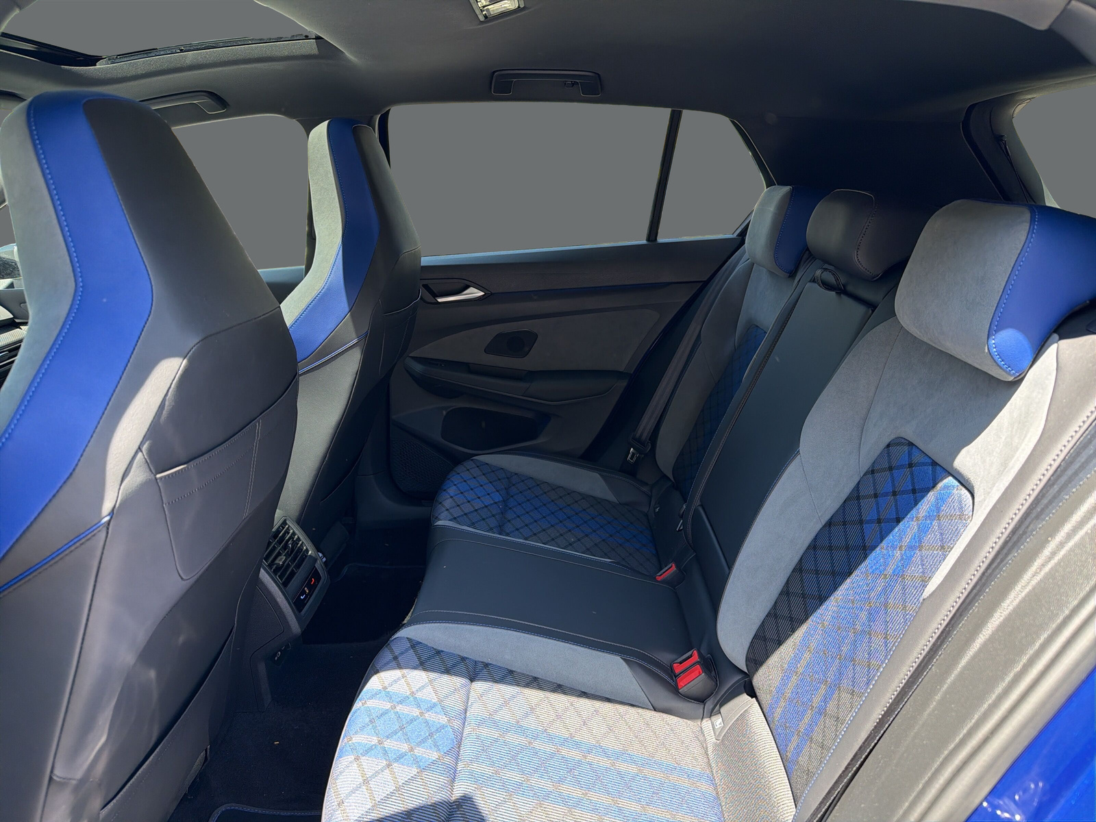VW Golf 2.0 TSI R DSG 4M R - 14