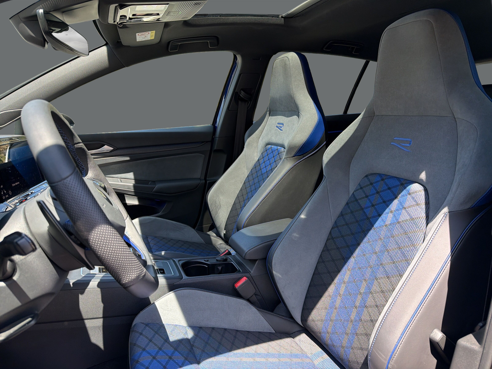 VW Golf 2.0 TSI R DSG 4M R - 9