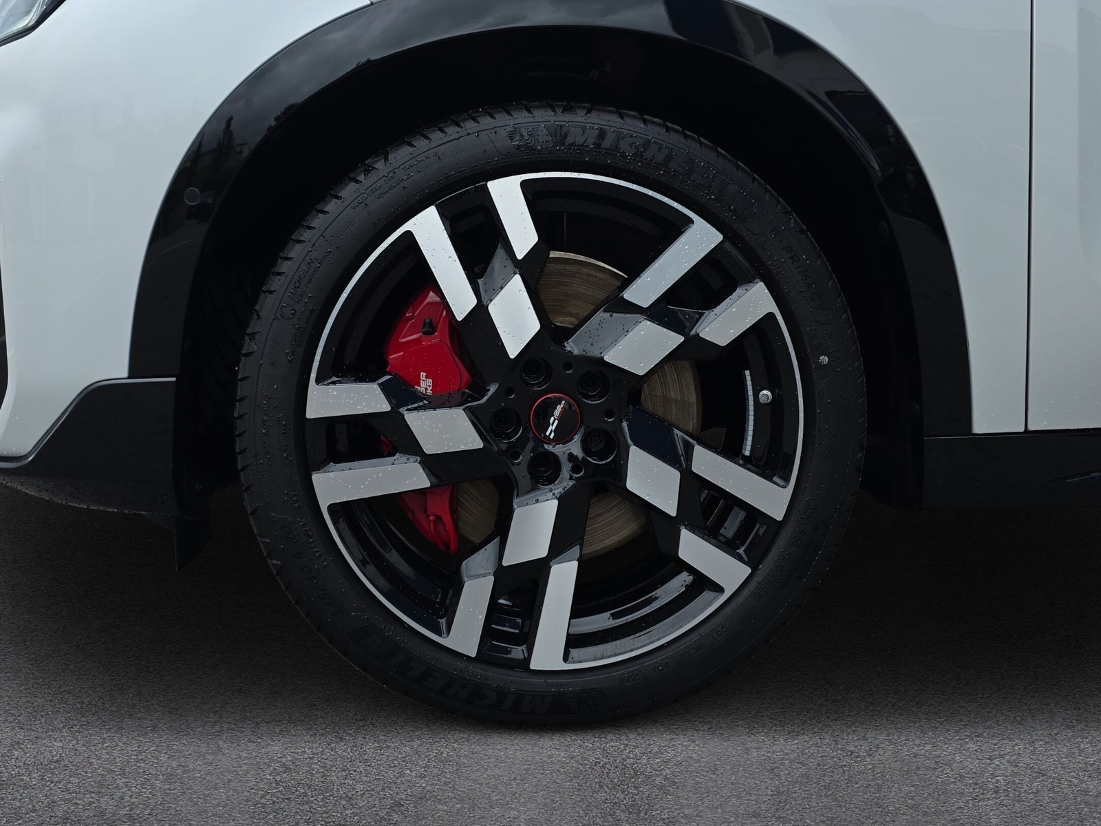MINI Countryman John Cooper Works ALL4 U25 2.0i (CH) - 10