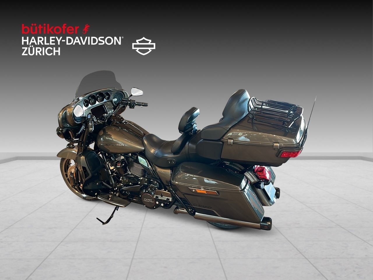 HARLEY-DAVIDSON FLHTKSE Electra Glide Ultra Limited 117 CVO - 5