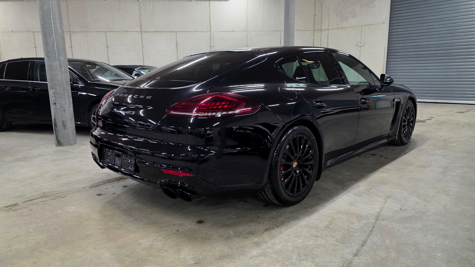 PORSCHE Panamera GTS 4.8 PDK - 4